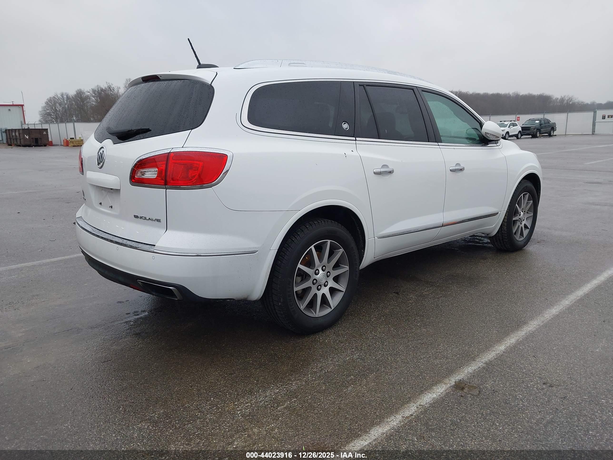 BUICK ENCLAVE image 4