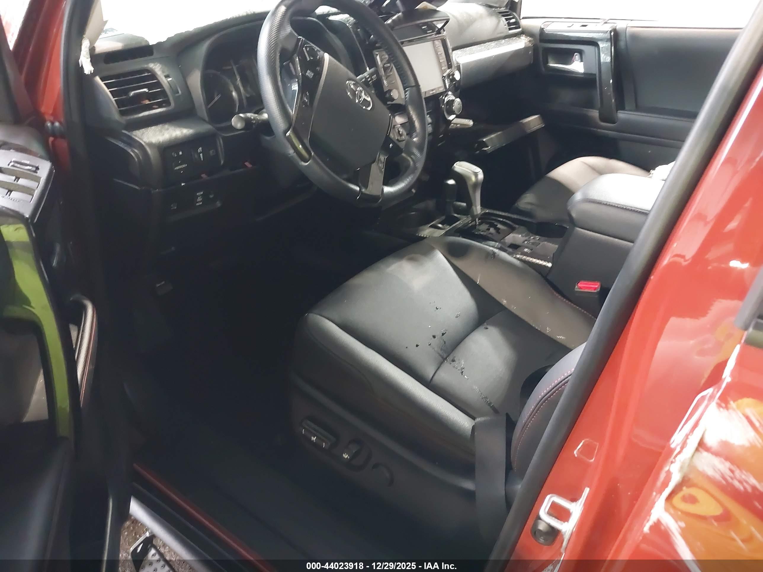 TOYOTA 4RUNNER image 5