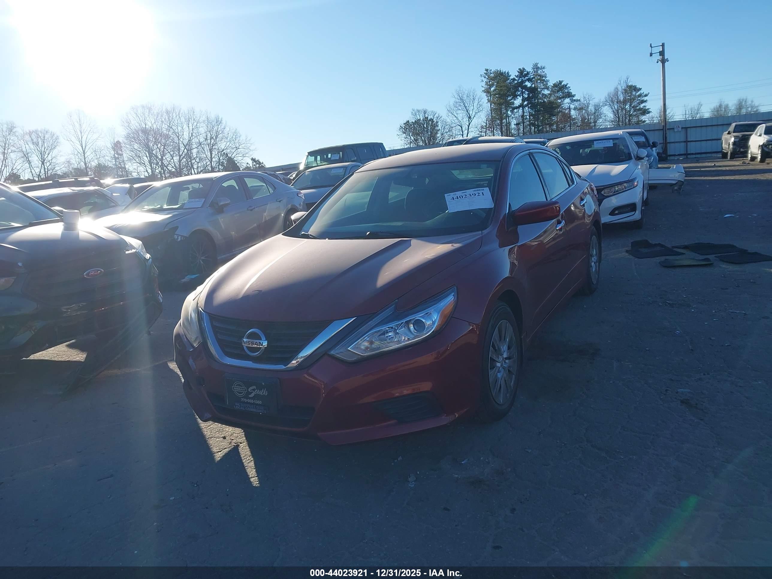 NISSAN ALTIMA image 2