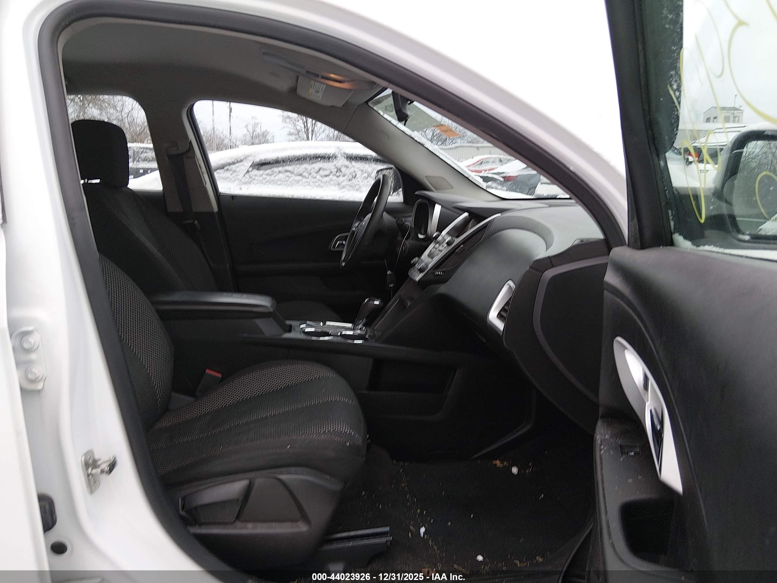 CHEVROLET EQUINOX image 5