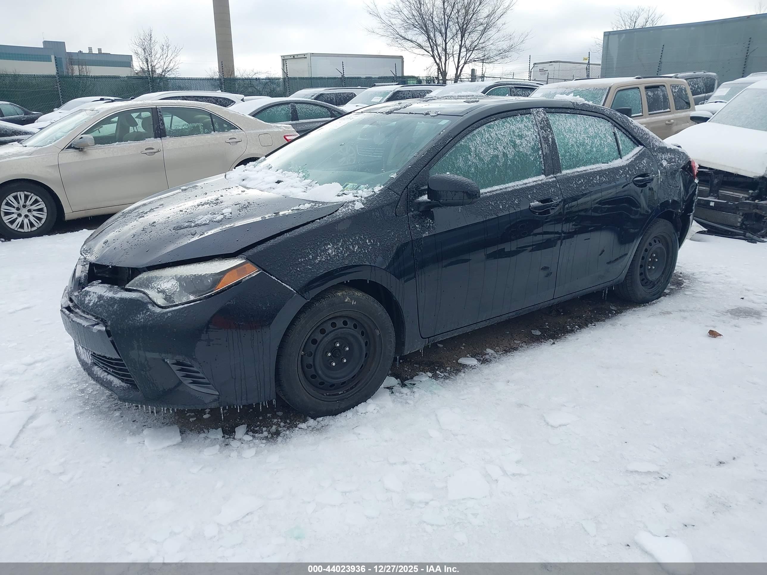 TOYOTA COROLLA image 2