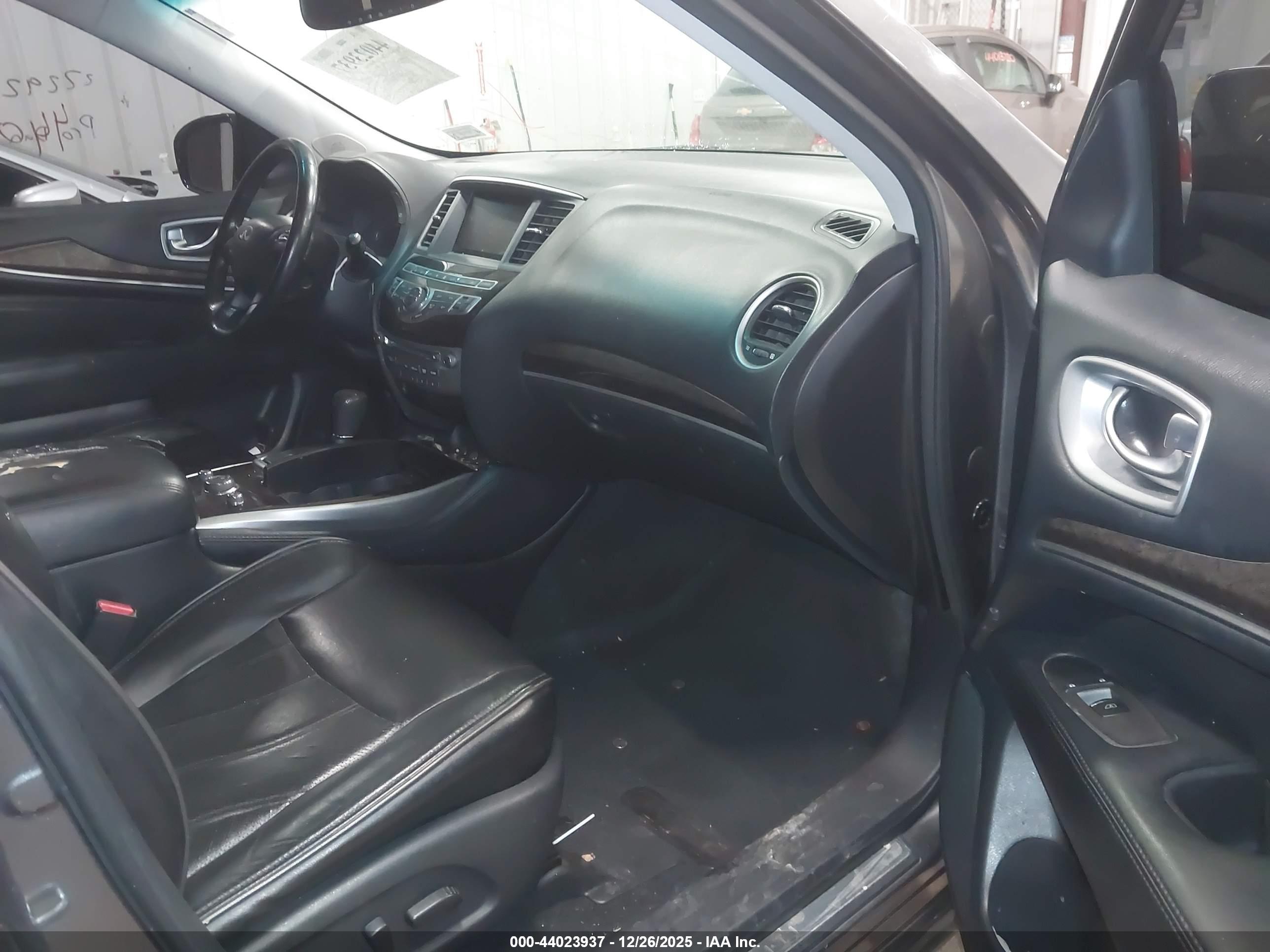 INFINITI QX60 image 5