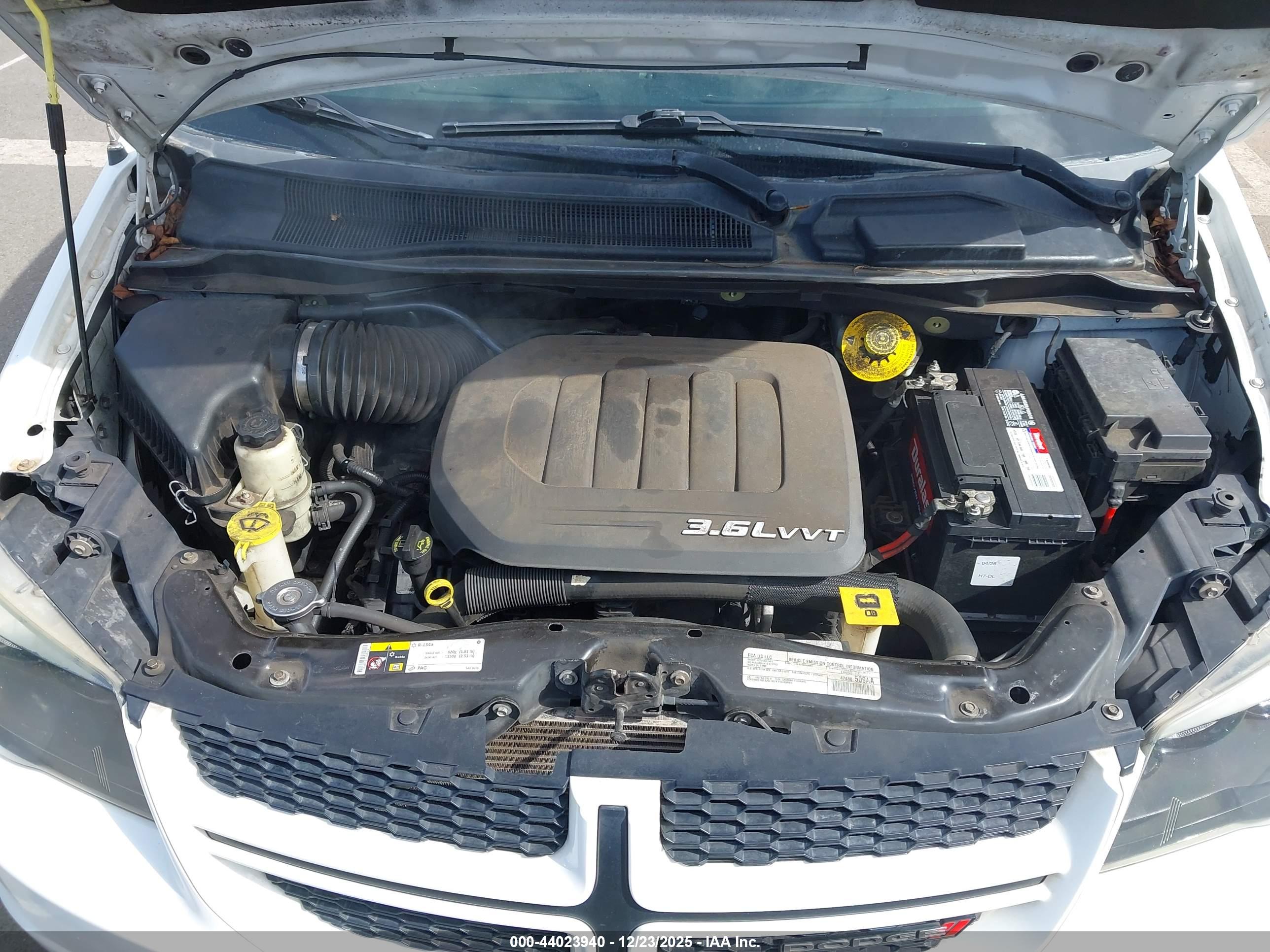DODGE GRAND image 10