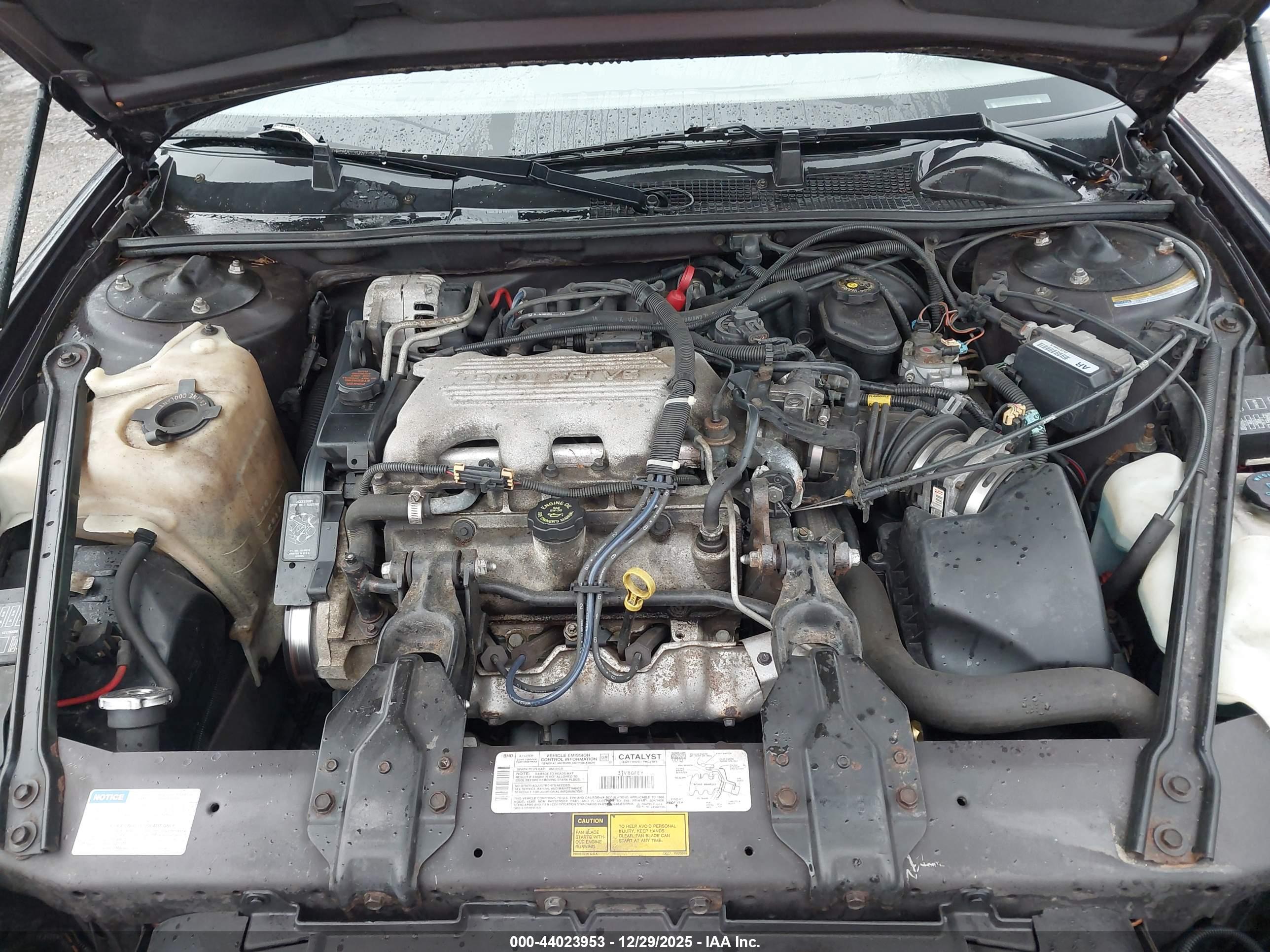 CHEVROLET LUMINA image 10