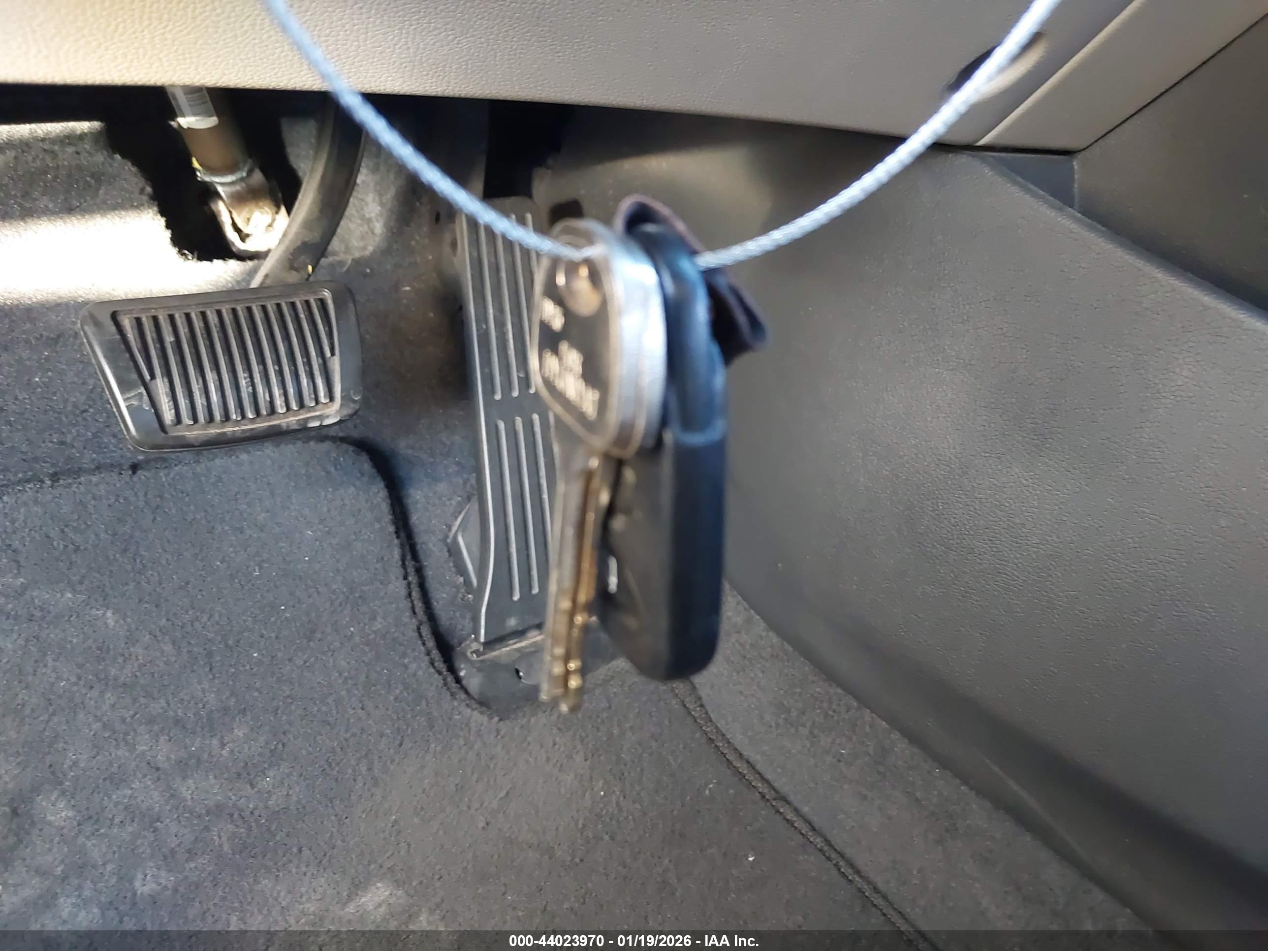 HYUNDAI ELANTRA image 11