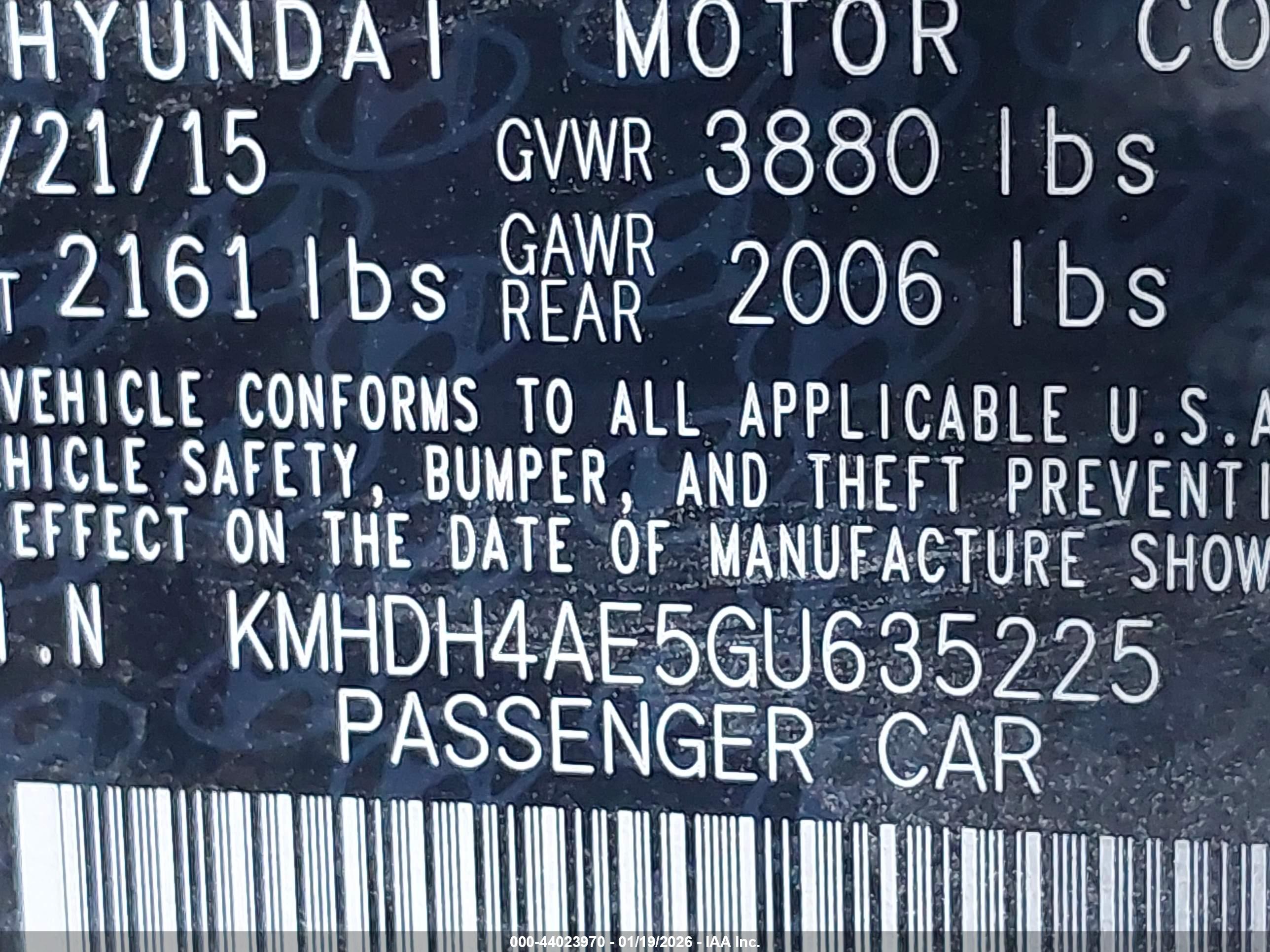 HYUNDAI ELANTRA image 9