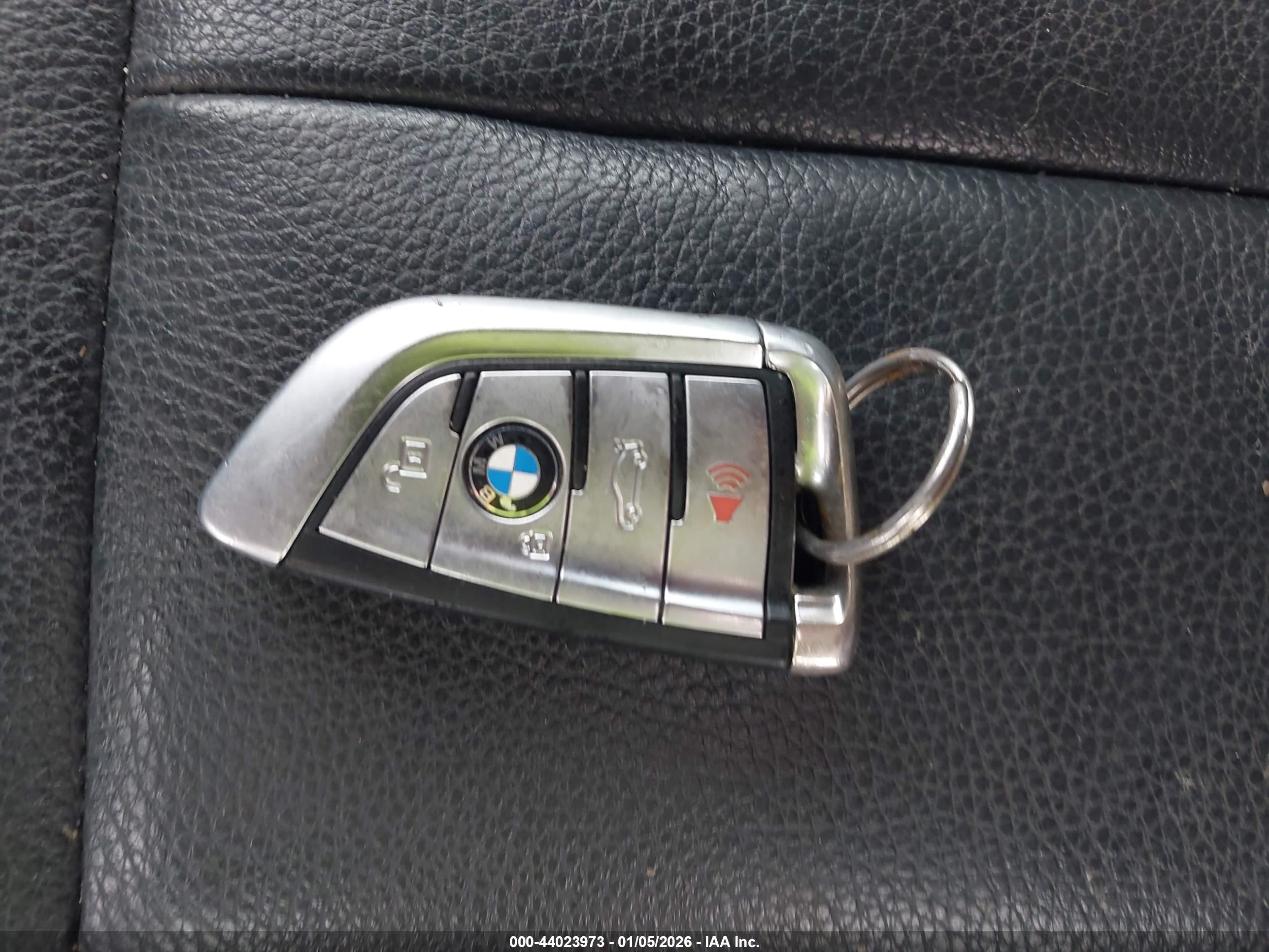 BMW X5 image 11