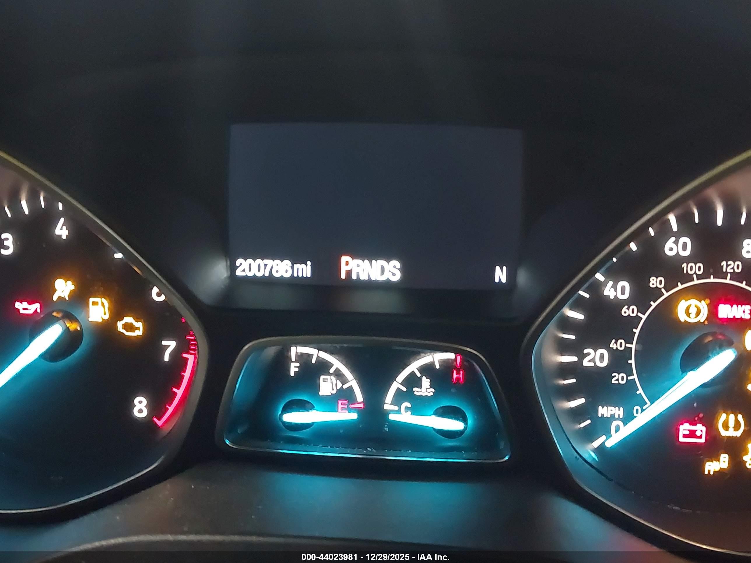FORD ESCAPE image 7