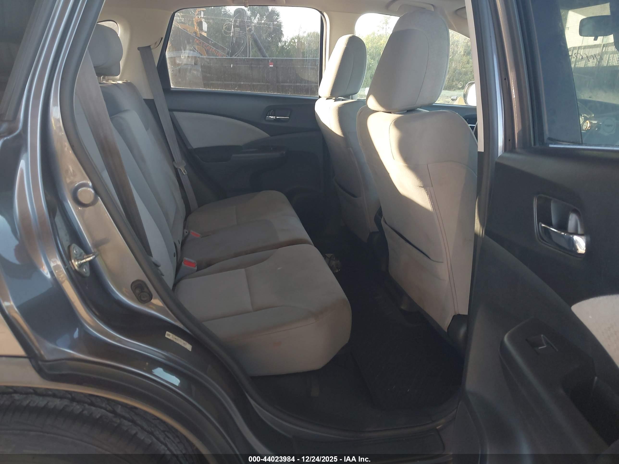 HONDA CR-V image 8