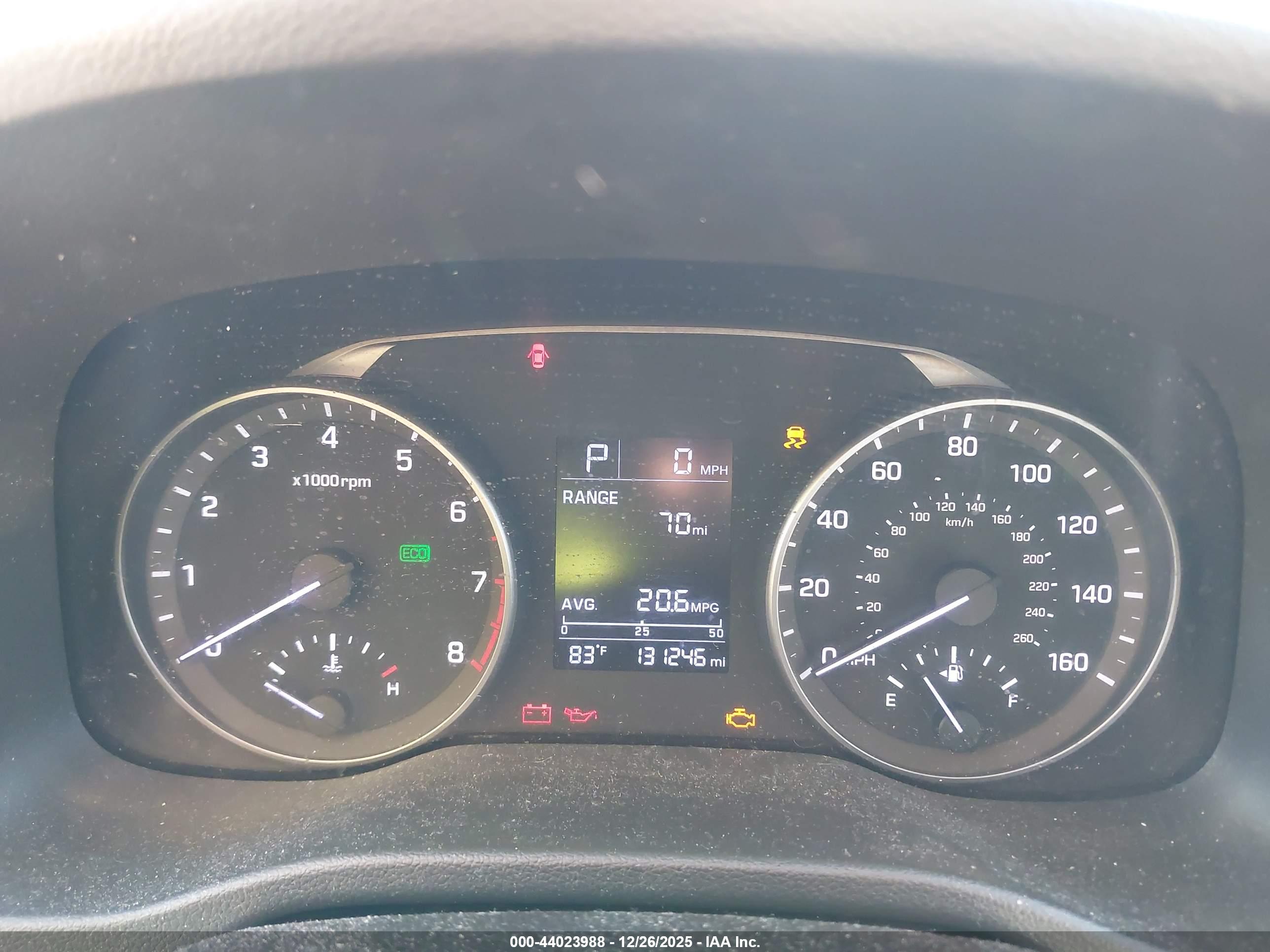 HYUNDAI ELANTRA image 7