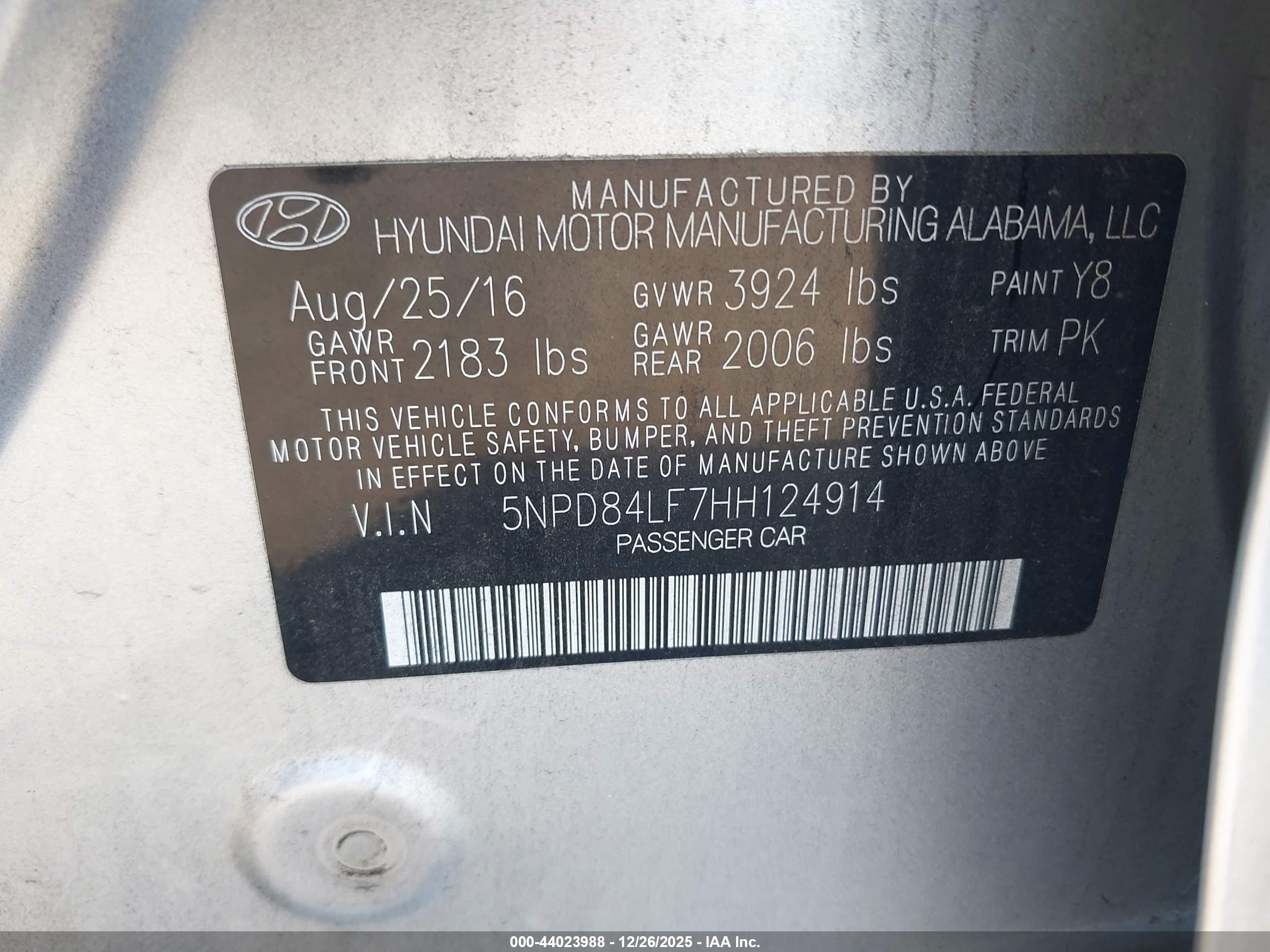 HYUNDAI ELANTRA image 9
