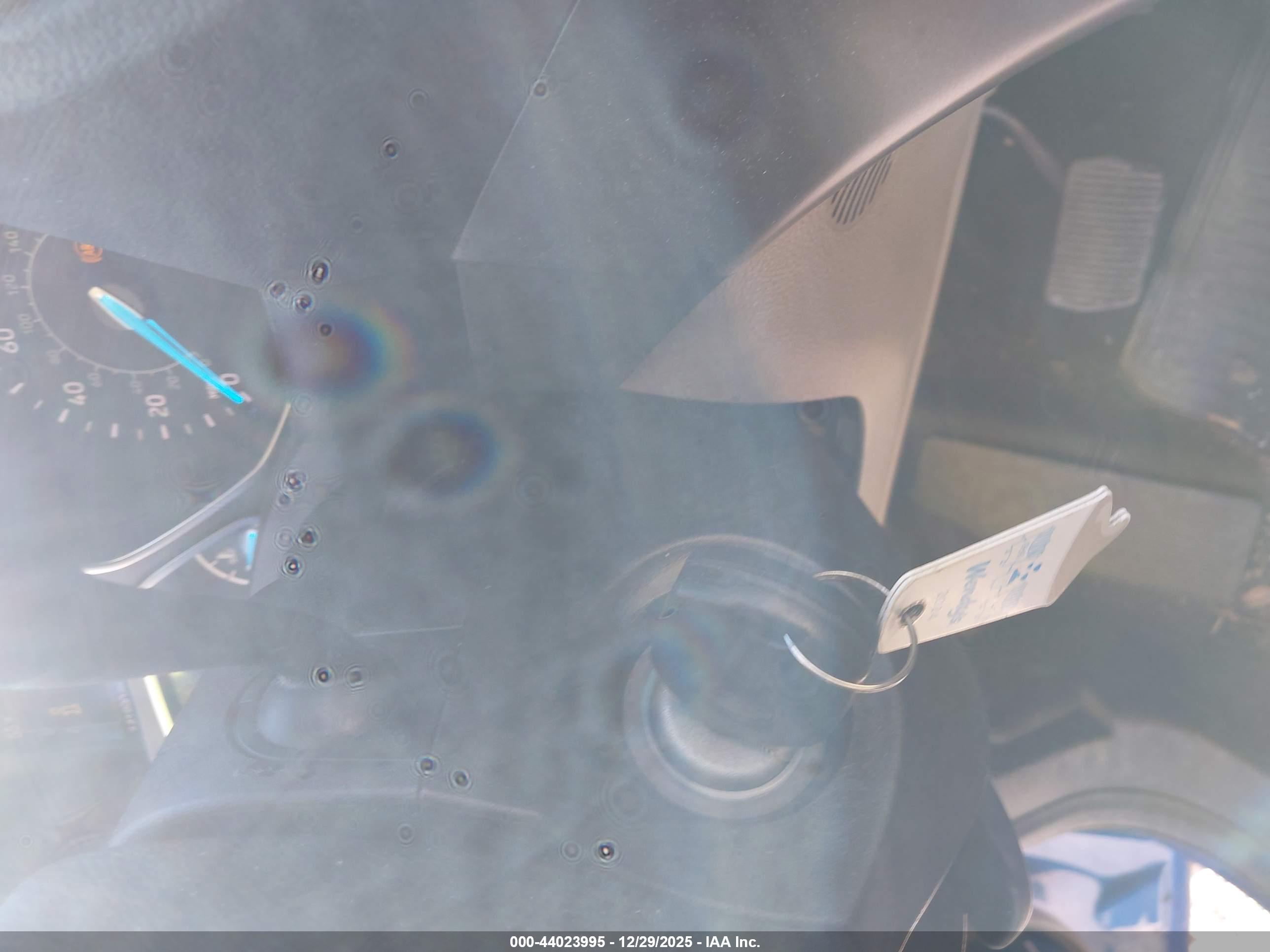 FORD ESCAPE image 11