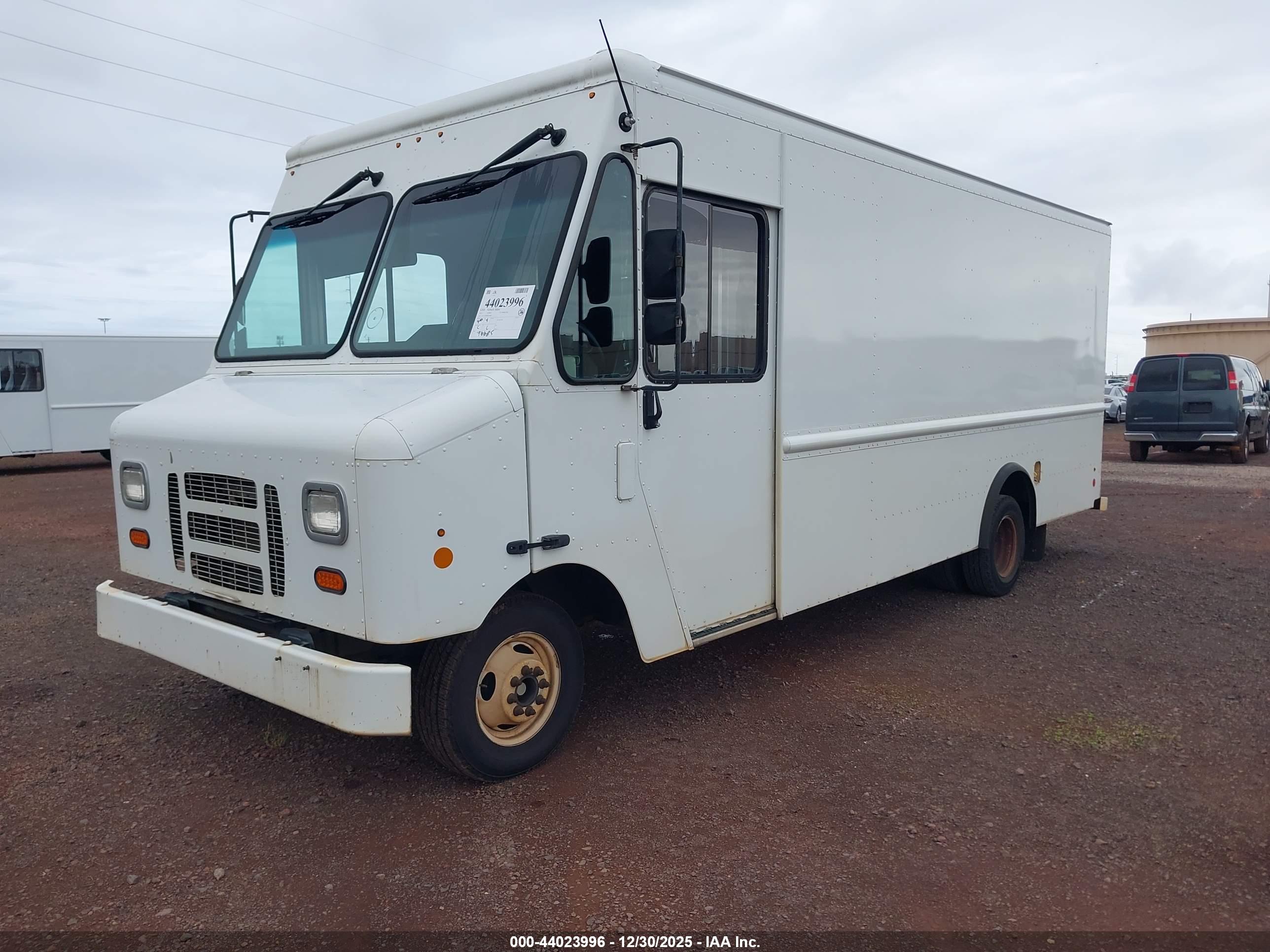 FORD E-350 image 2