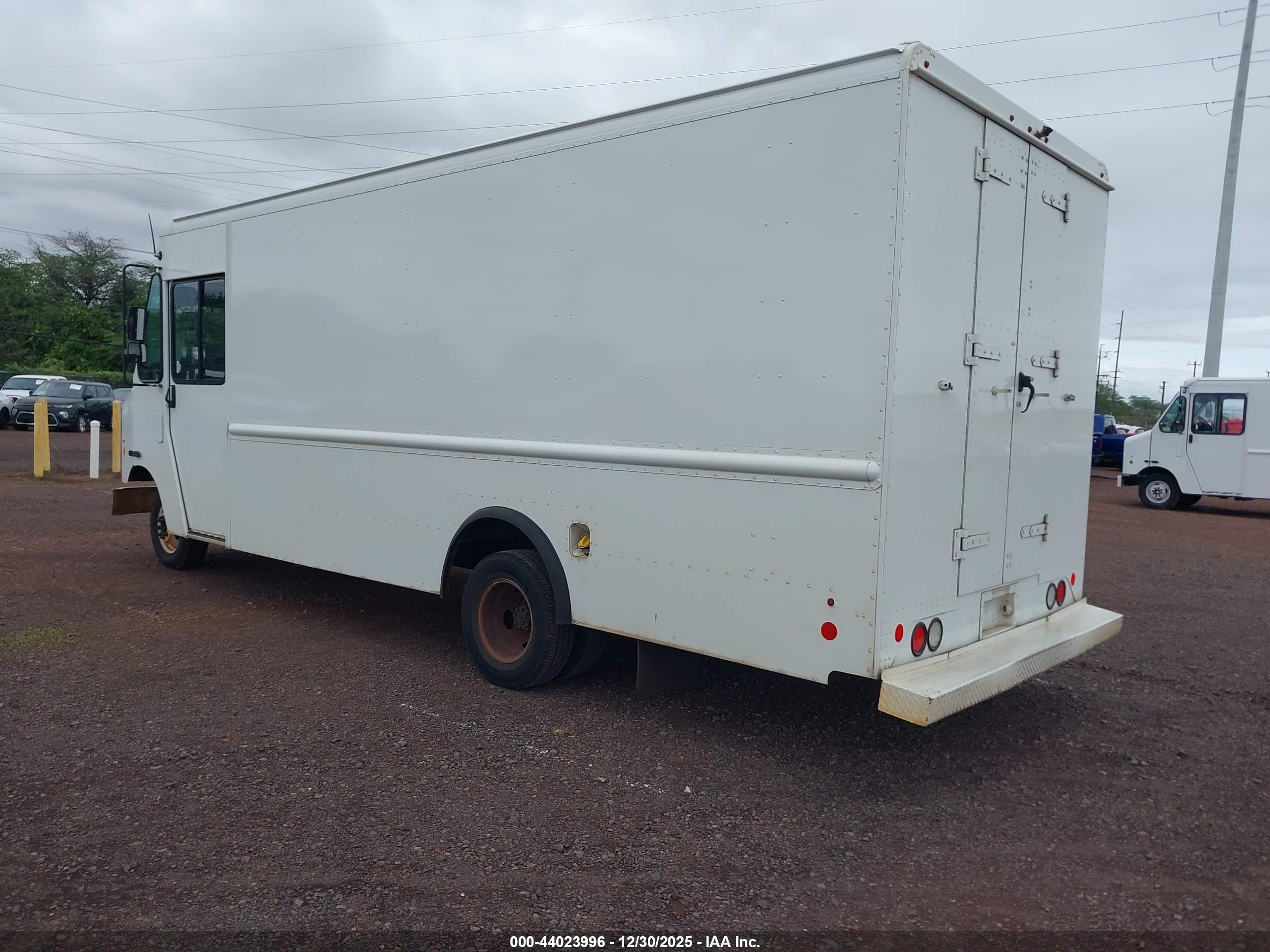 FORD E-350 image 3