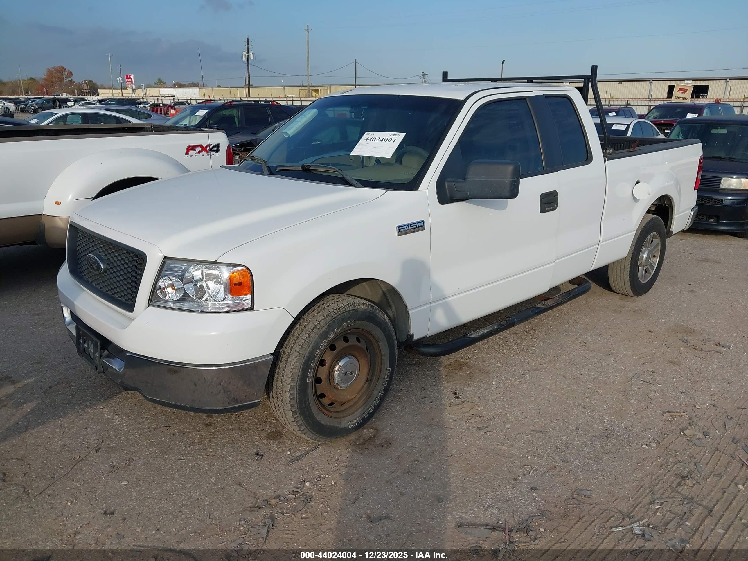 FORD F-150 image 2