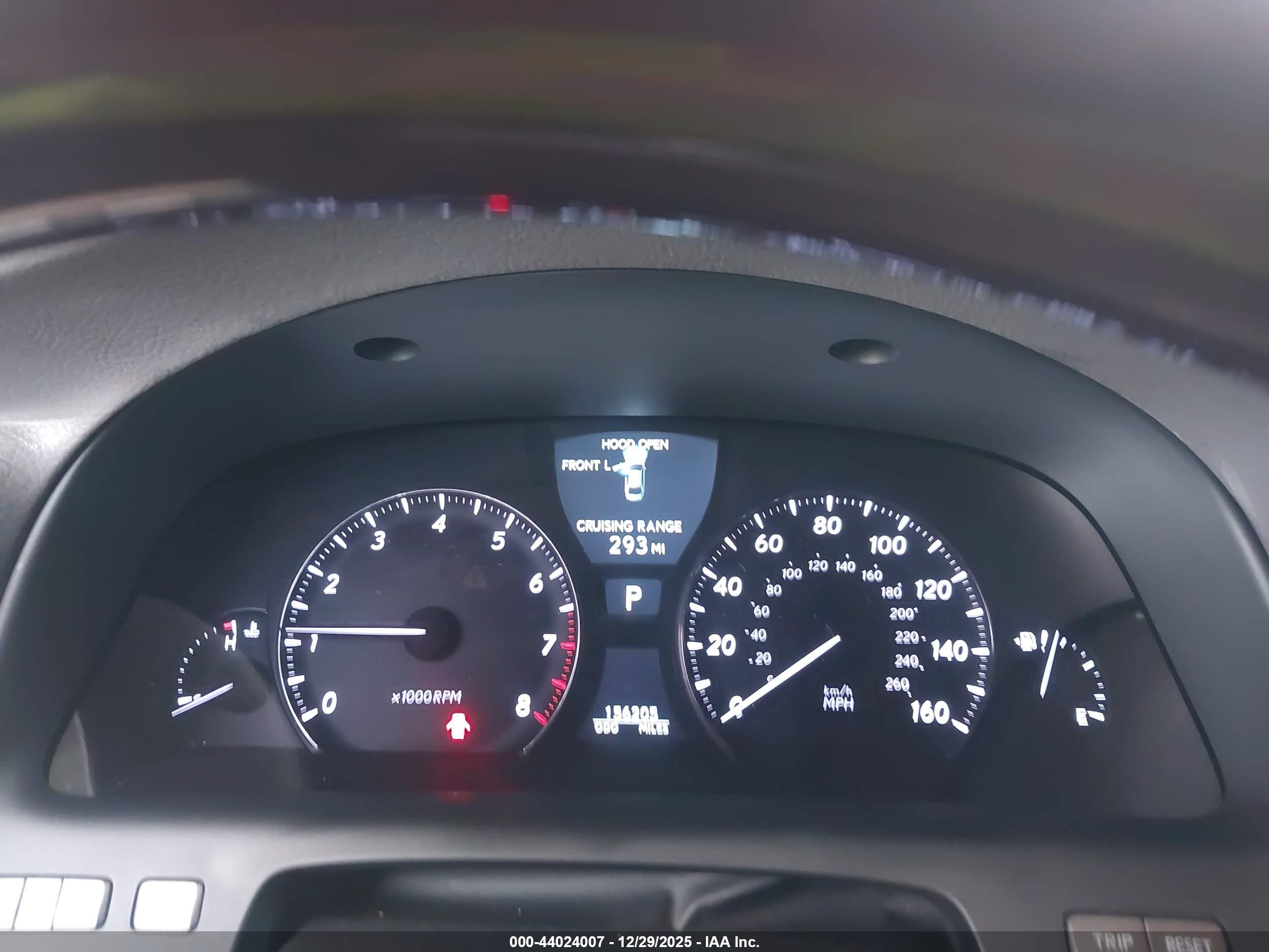 LEXUS LS image 7