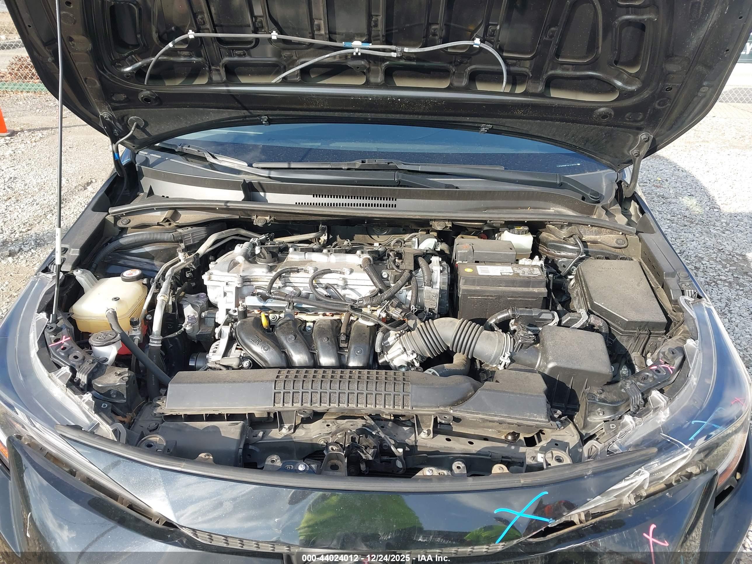 TOYOTA COROLLA image 10