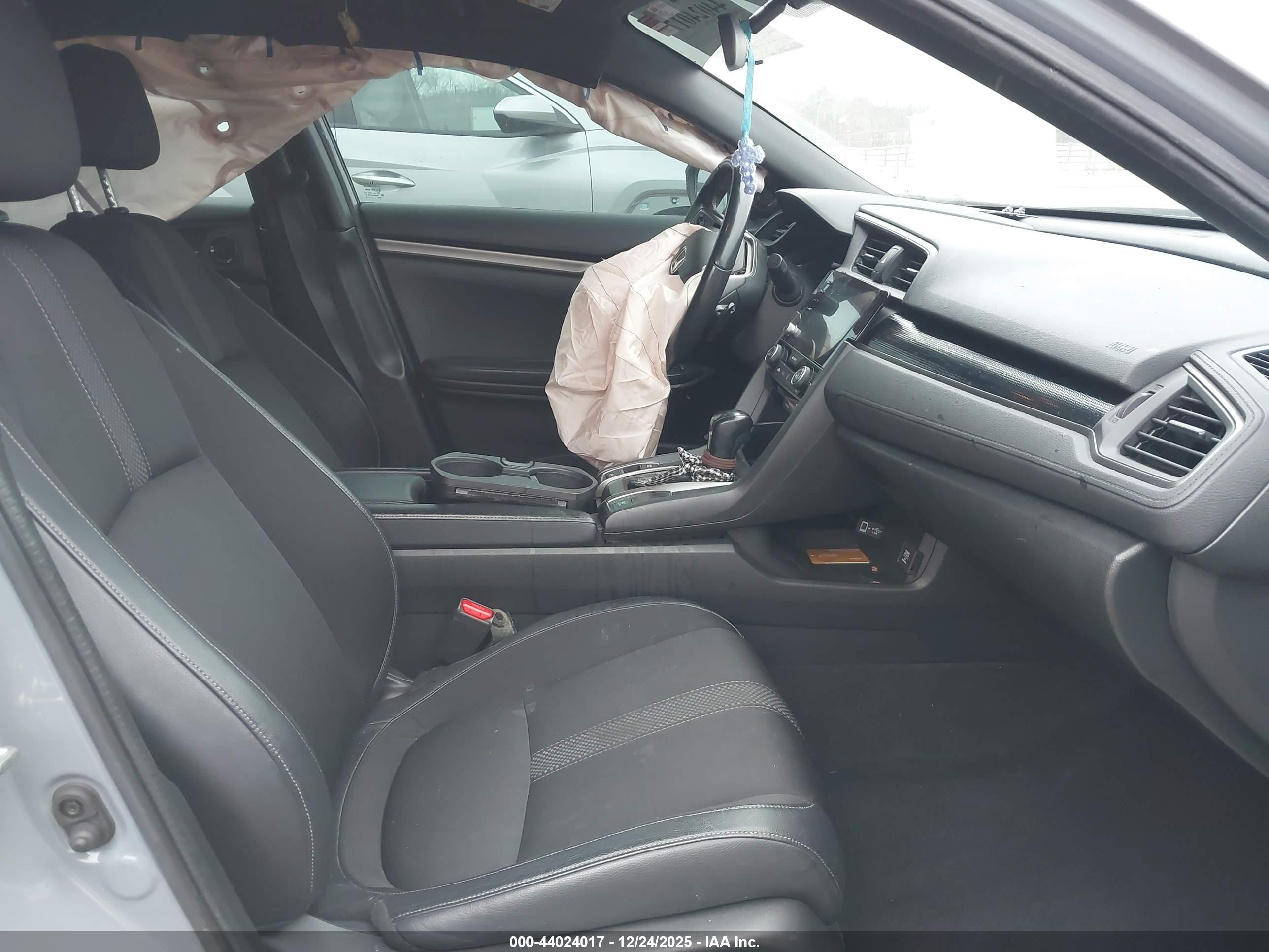 HONDA CIVIC image 5