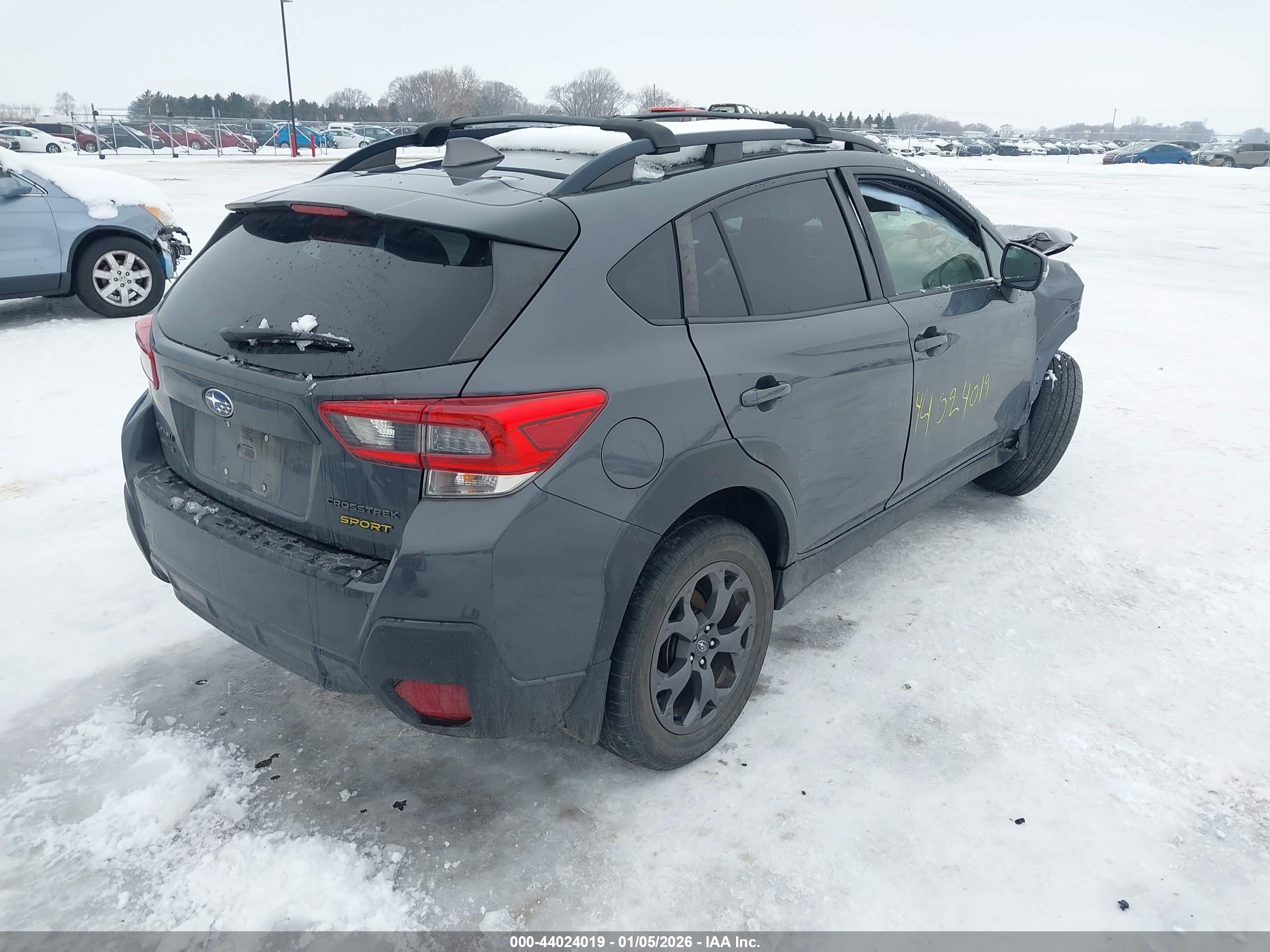 SUBARU CROSSTREK image 4