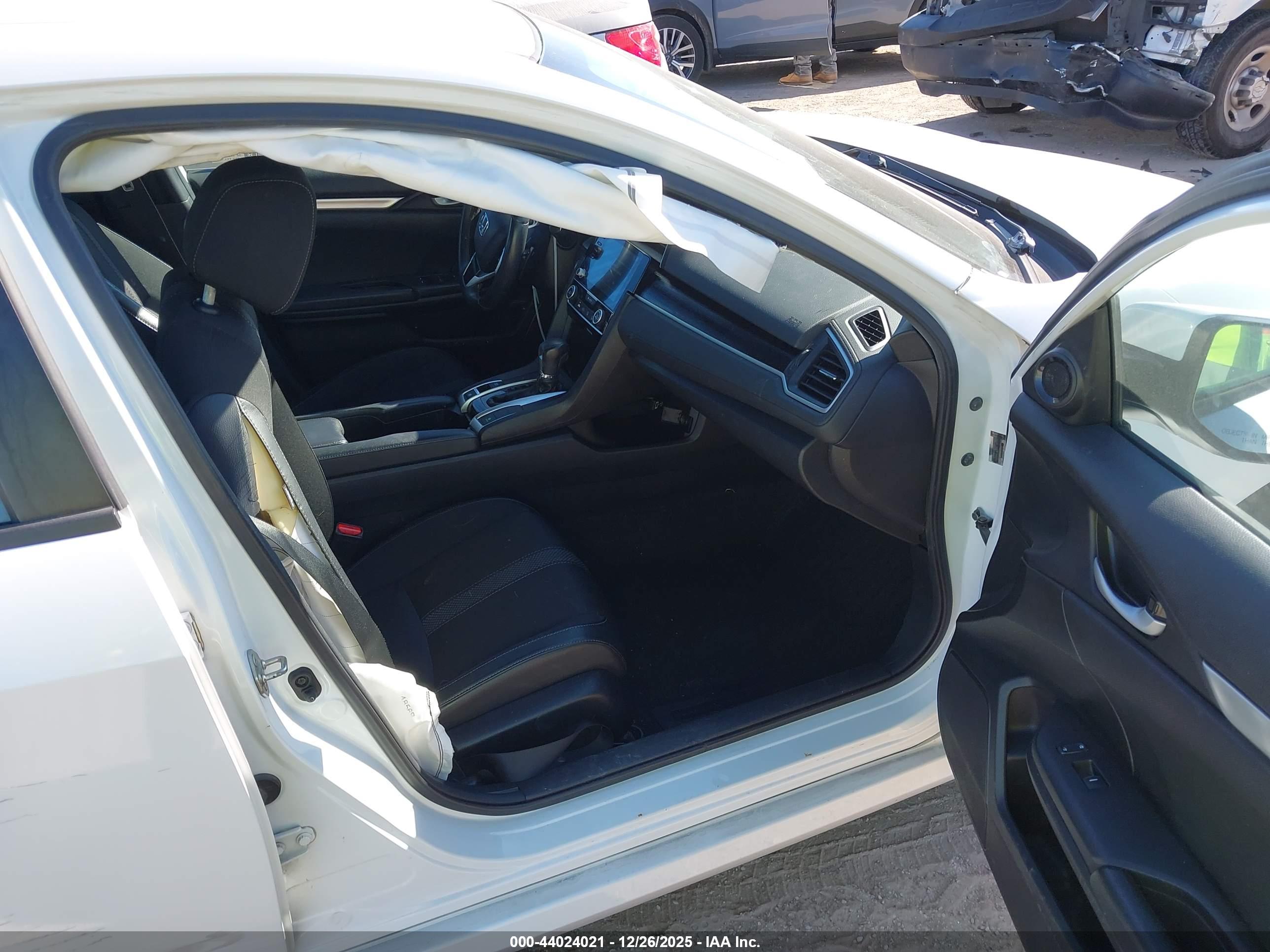 HONDA CIVIC image 5
