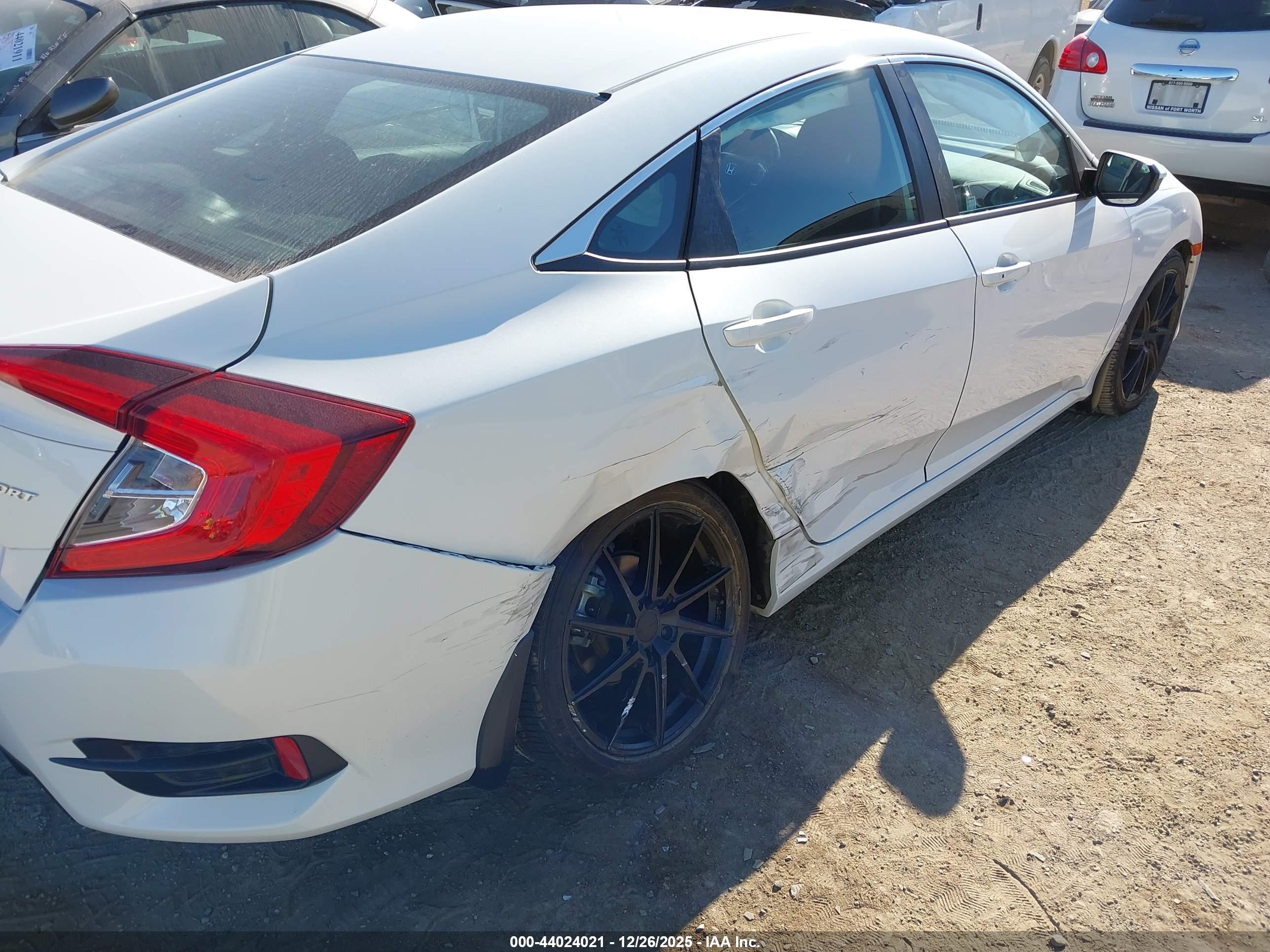 HONDA CIVIC image 6
