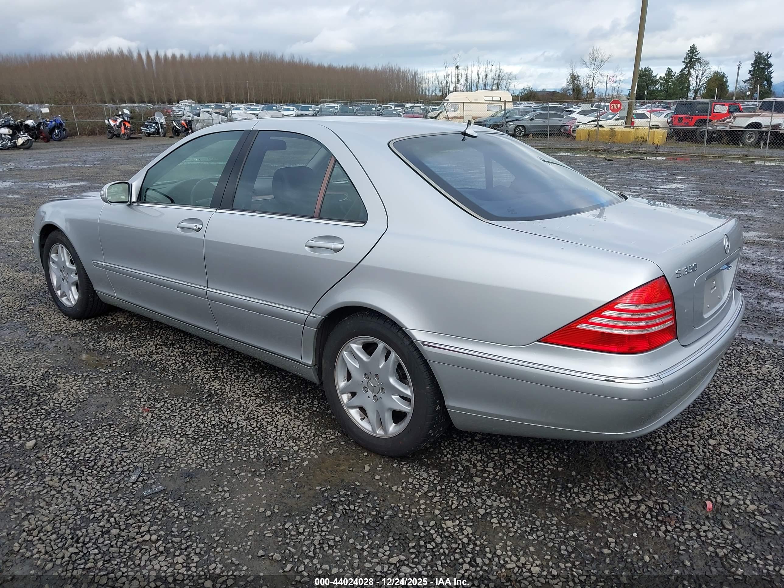 MERCEDES-BENZ S image 3
