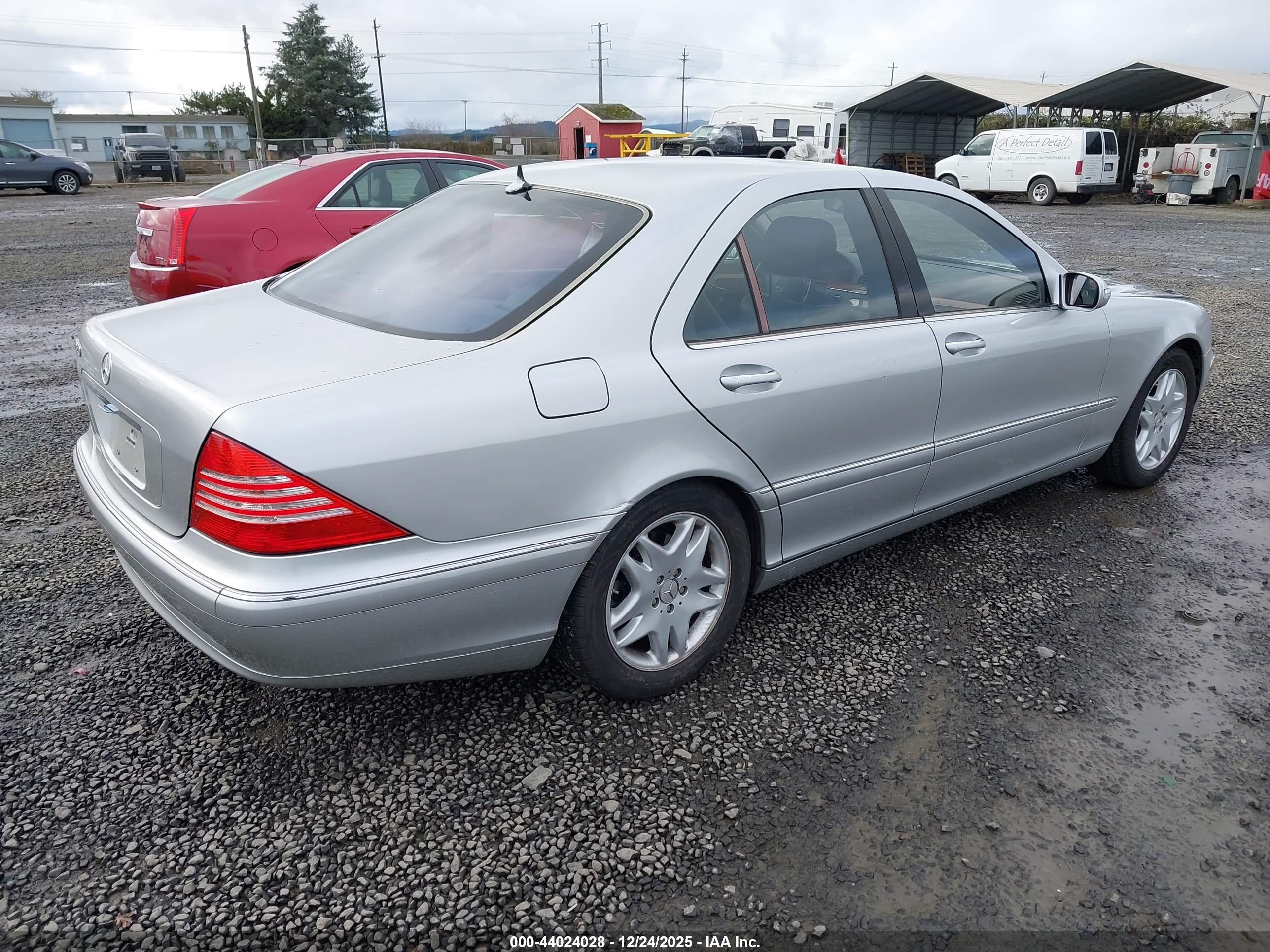 MERCEDES-BENZ S image 4