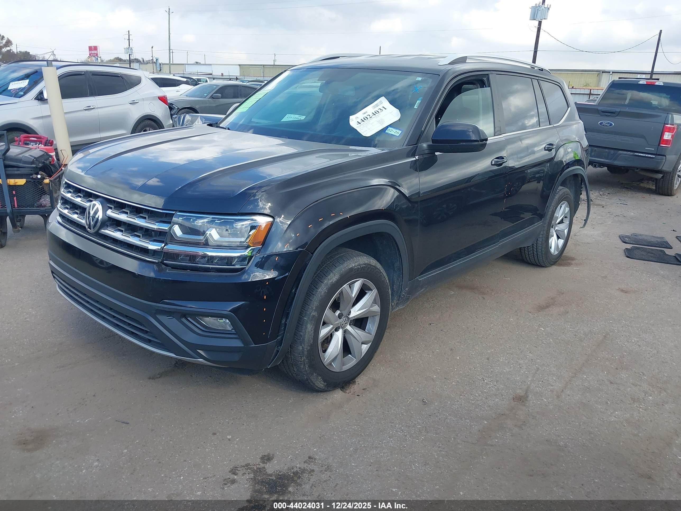 VOLKSWAGEN ATLAS image 2