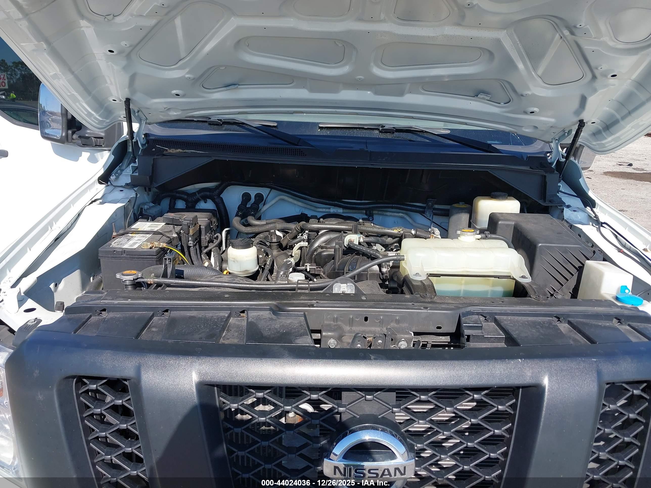 NISSAN NV image 10
