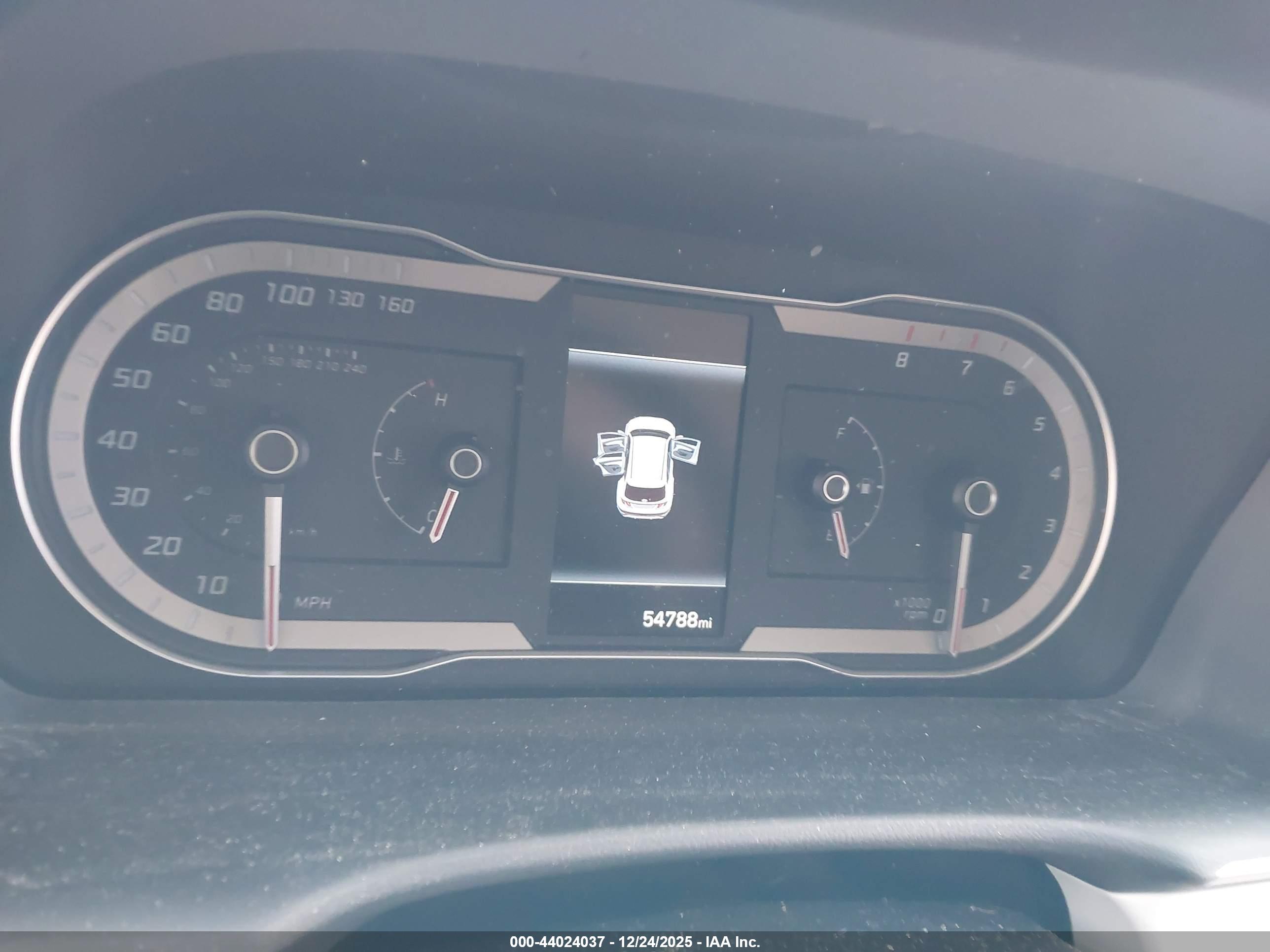 HYUNDAI TUCSON image 7