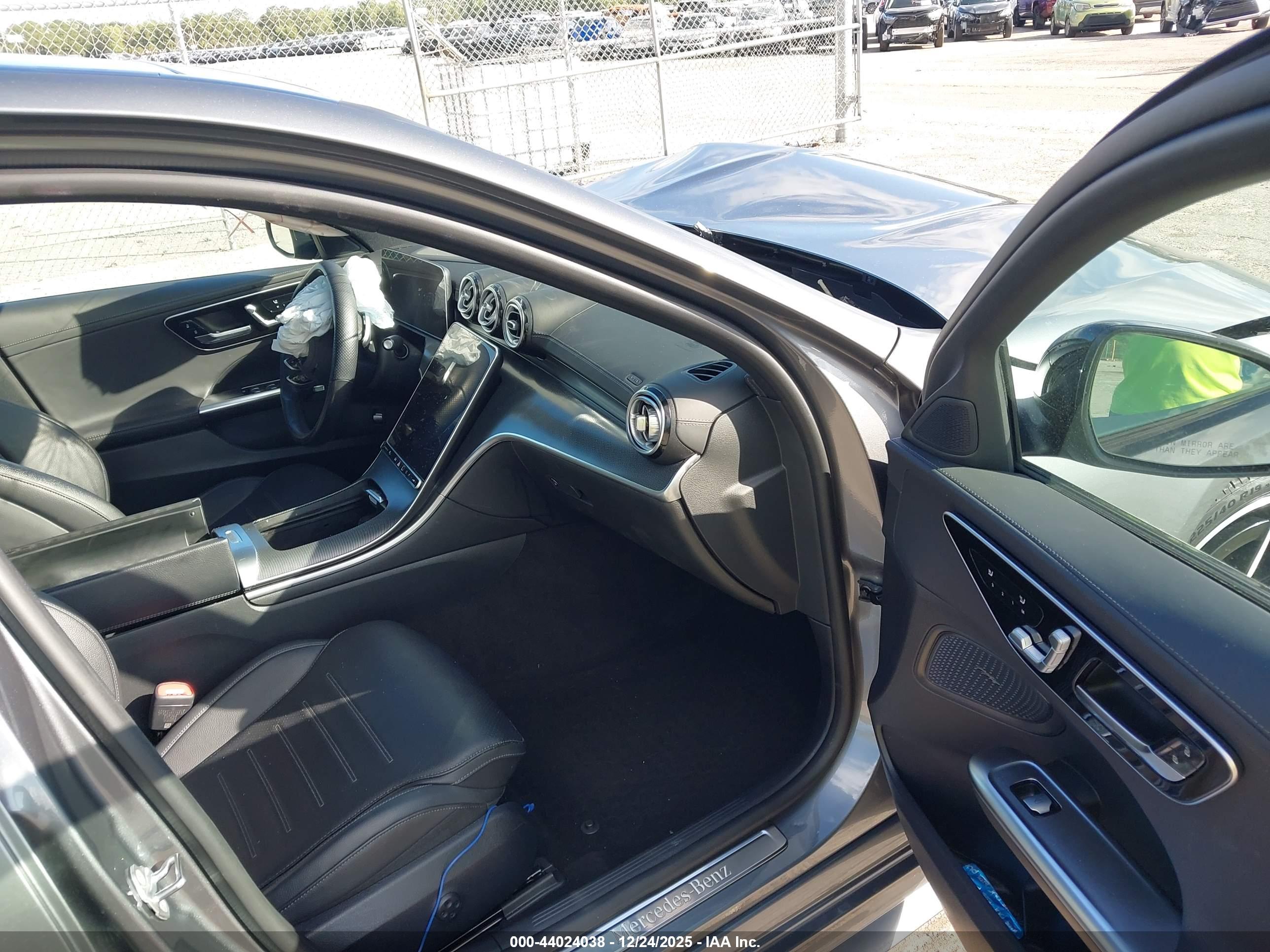 MERCEDES-BENZ C image 5