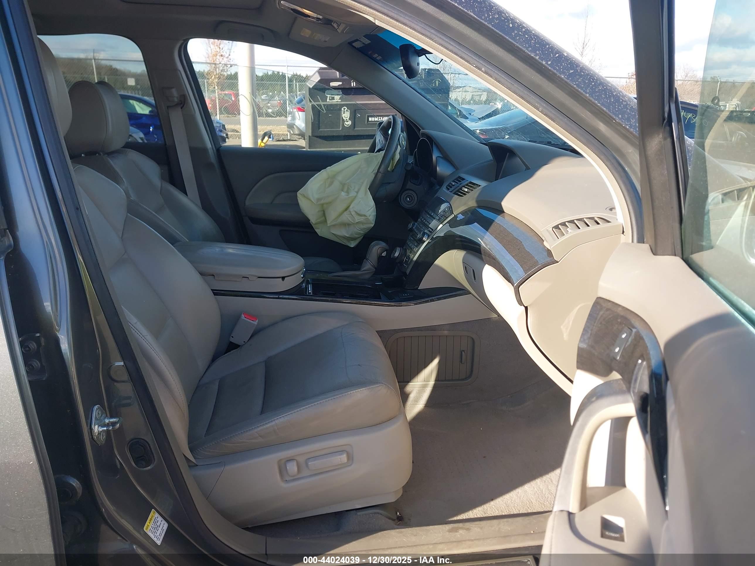 ACURA MDX image 5