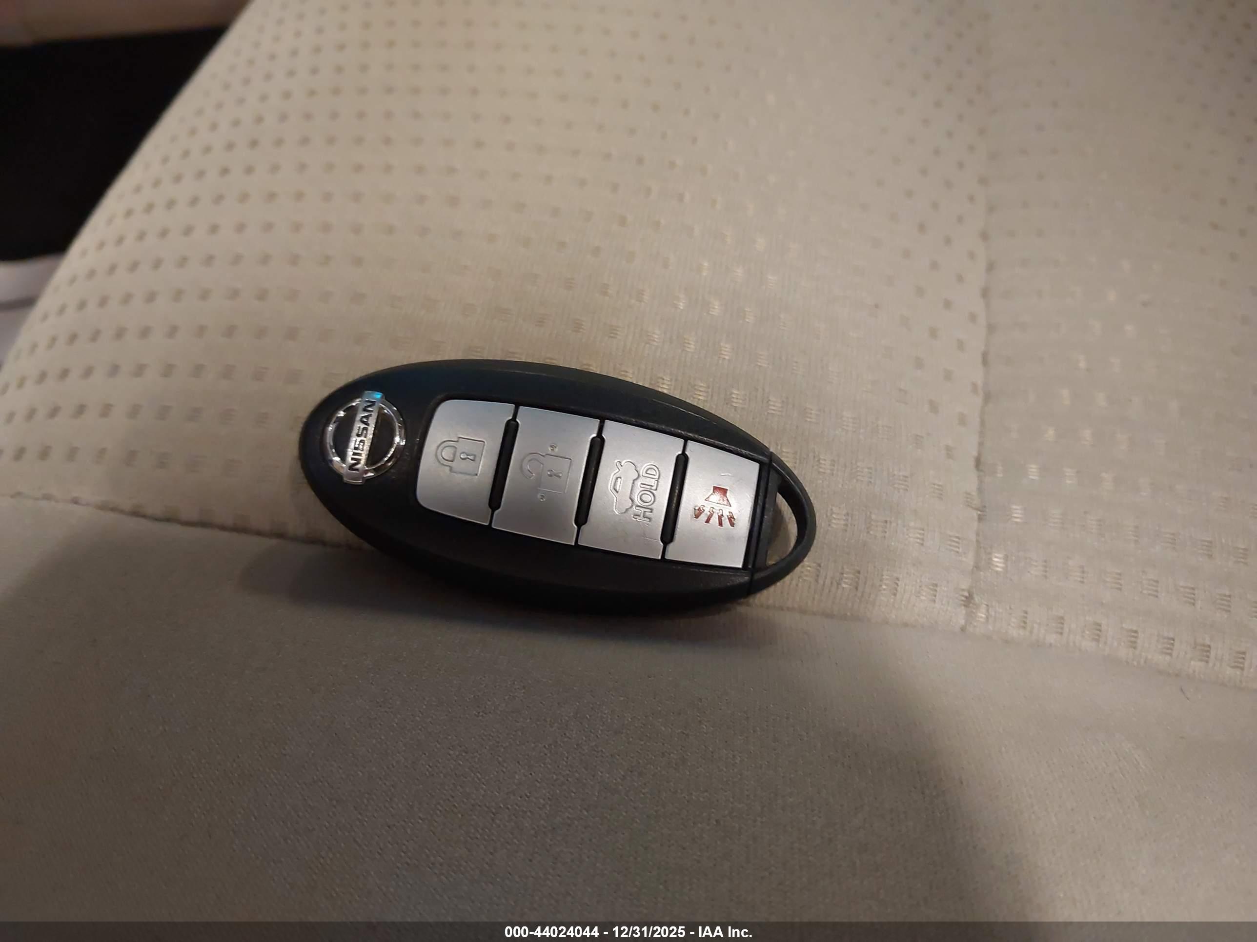 NISSAN ALTIMA image 11