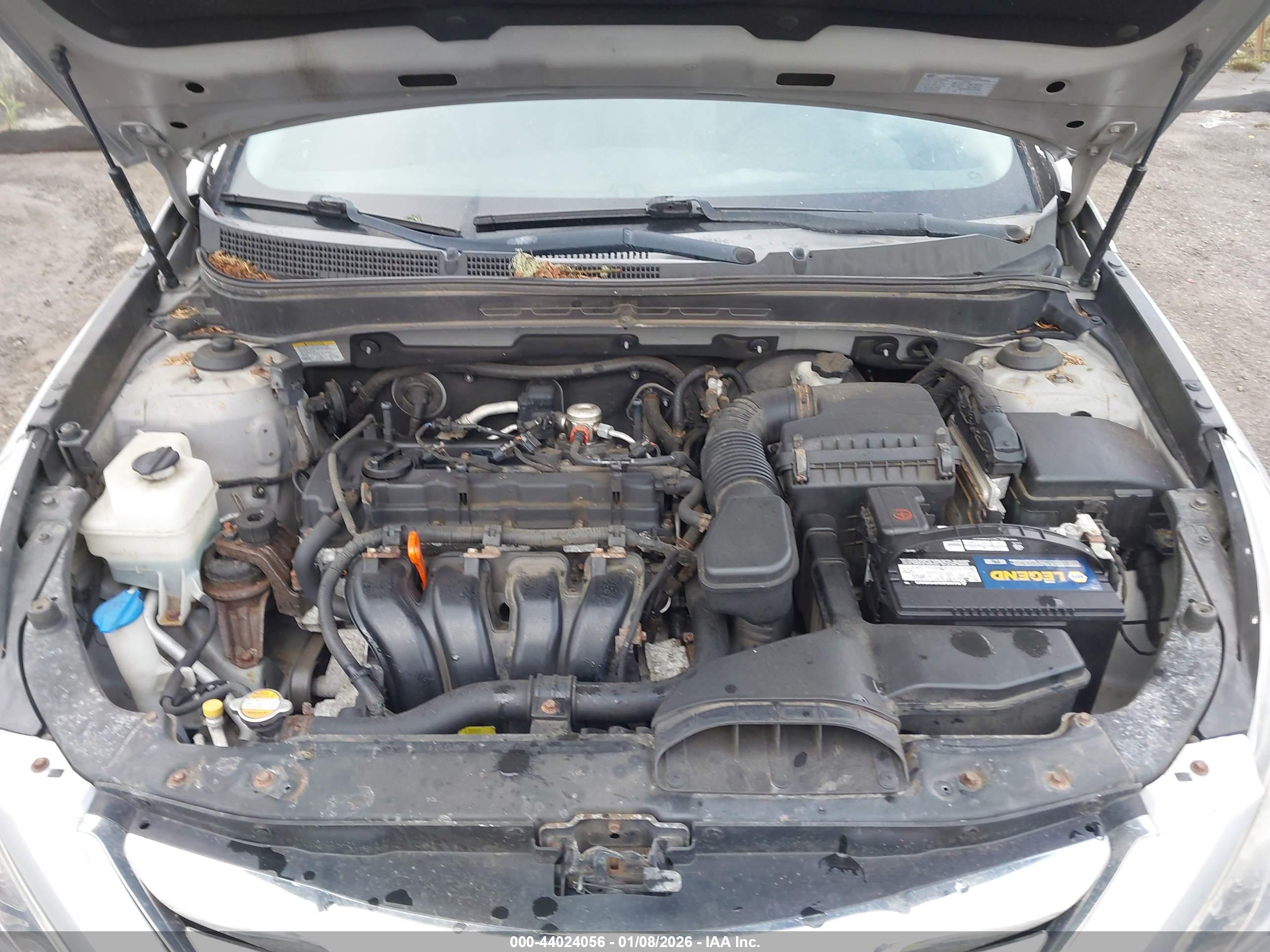 HYUNDAI SONATA image 10