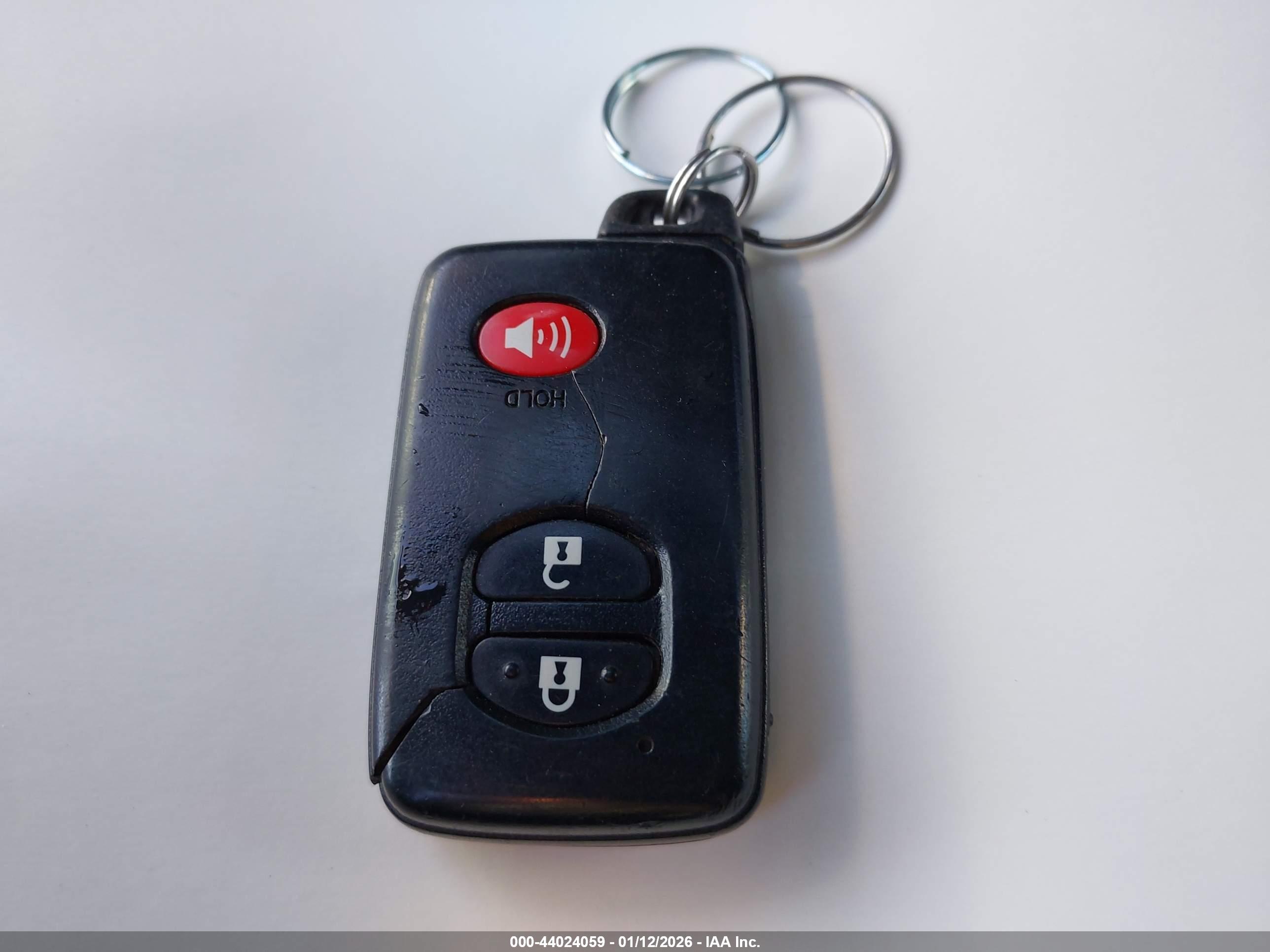 TOYOTA PRIUS image 11