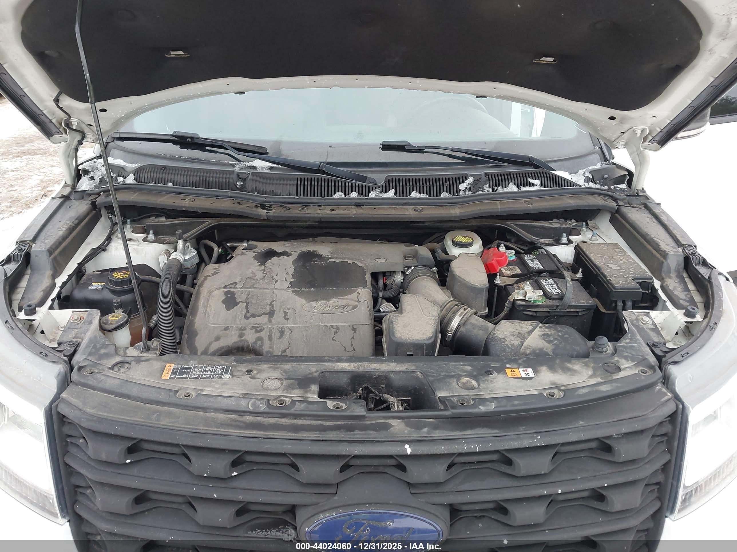 FORD EXPLORER image 10