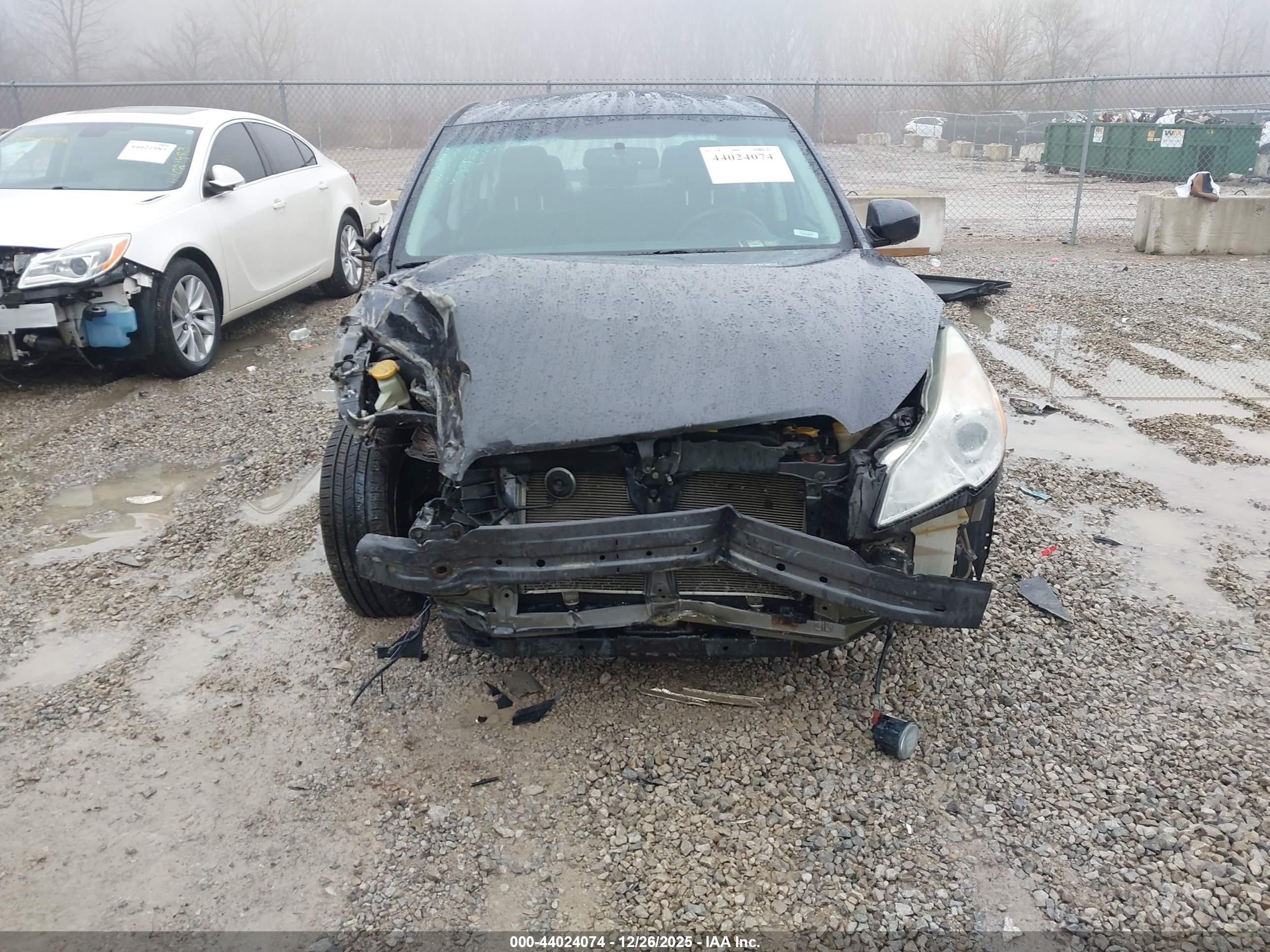 SUBARU LEGACY image 6