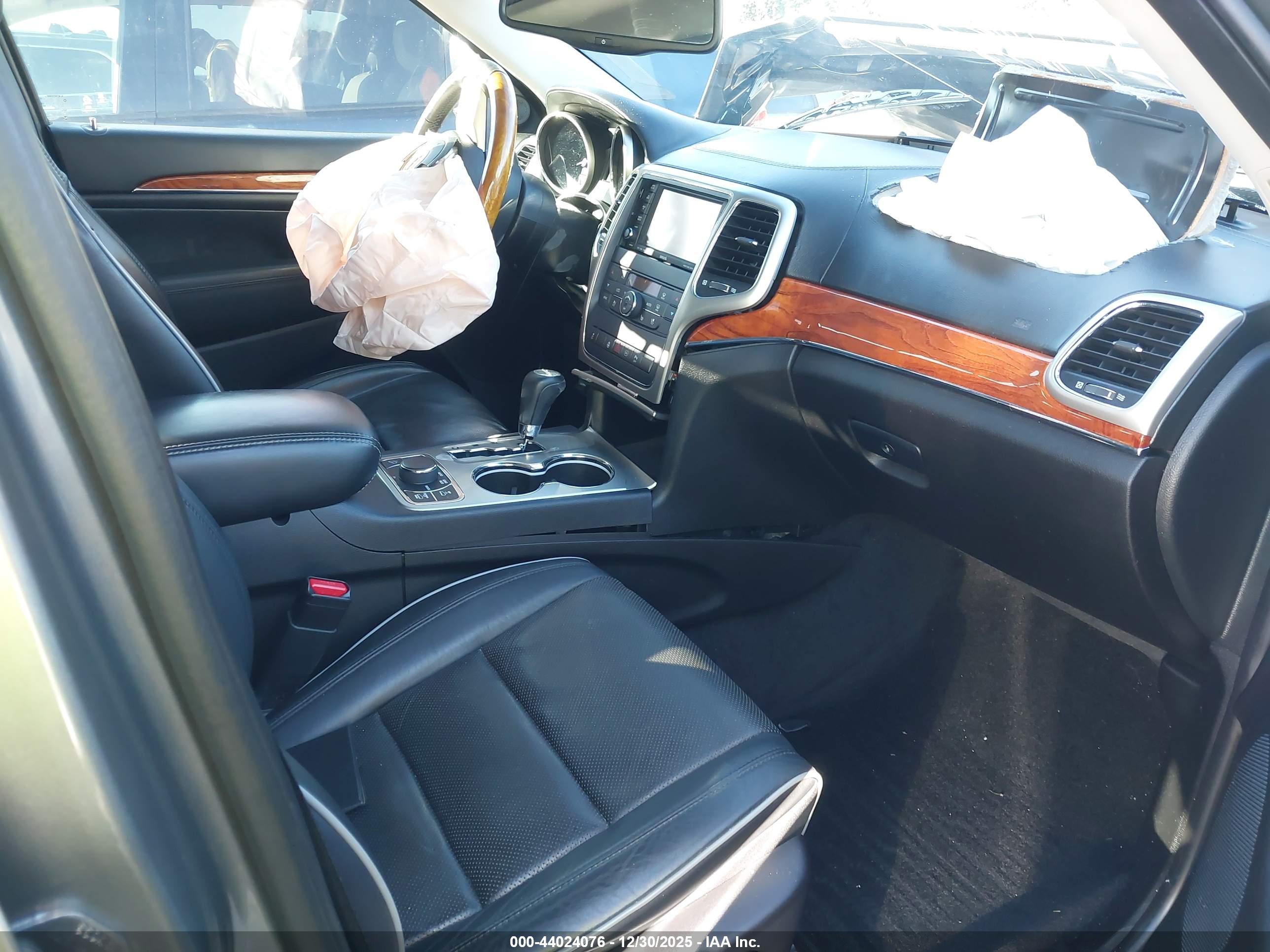 JEEP GRAND image 5