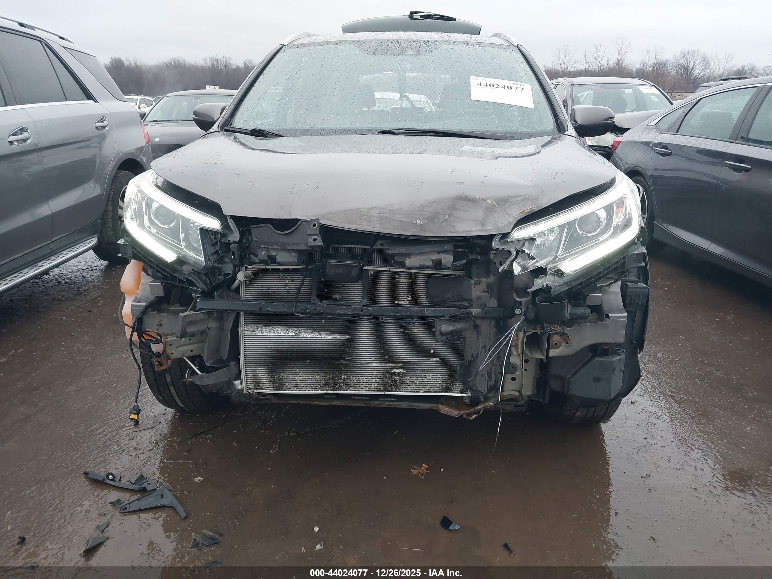HONDA CR-V image 6