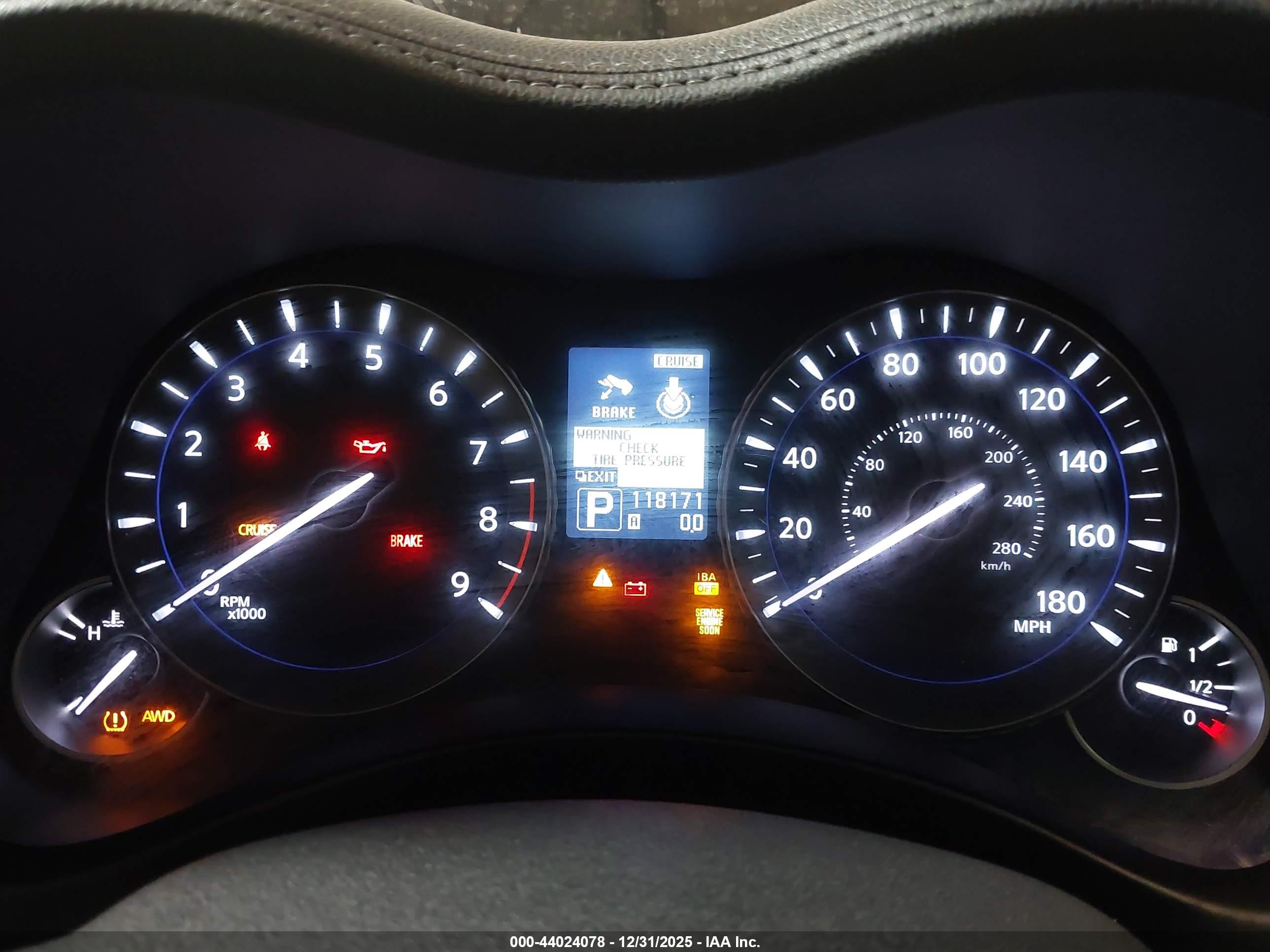 INFINITI M37X image 7