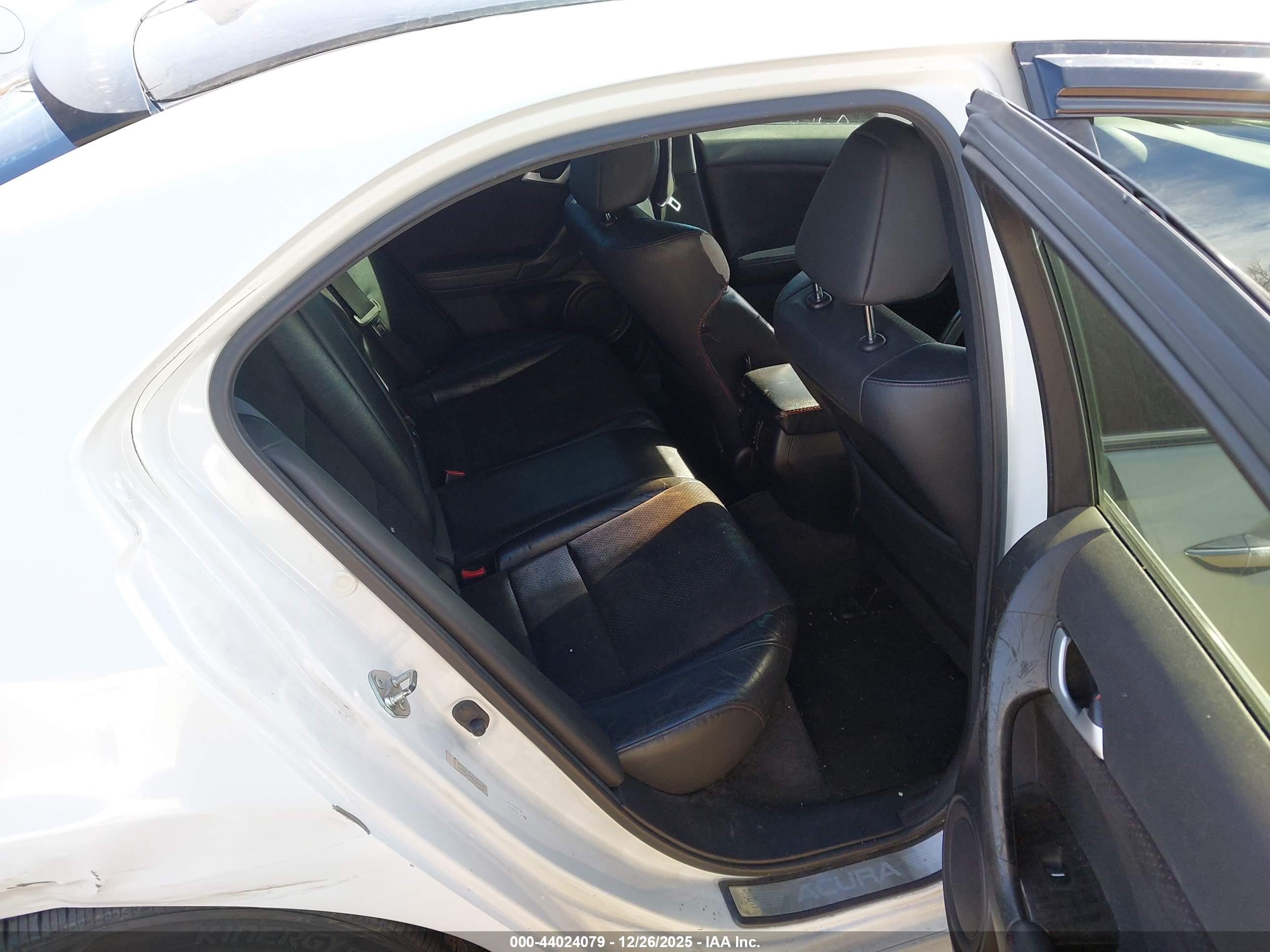 ACURA TSX image 8