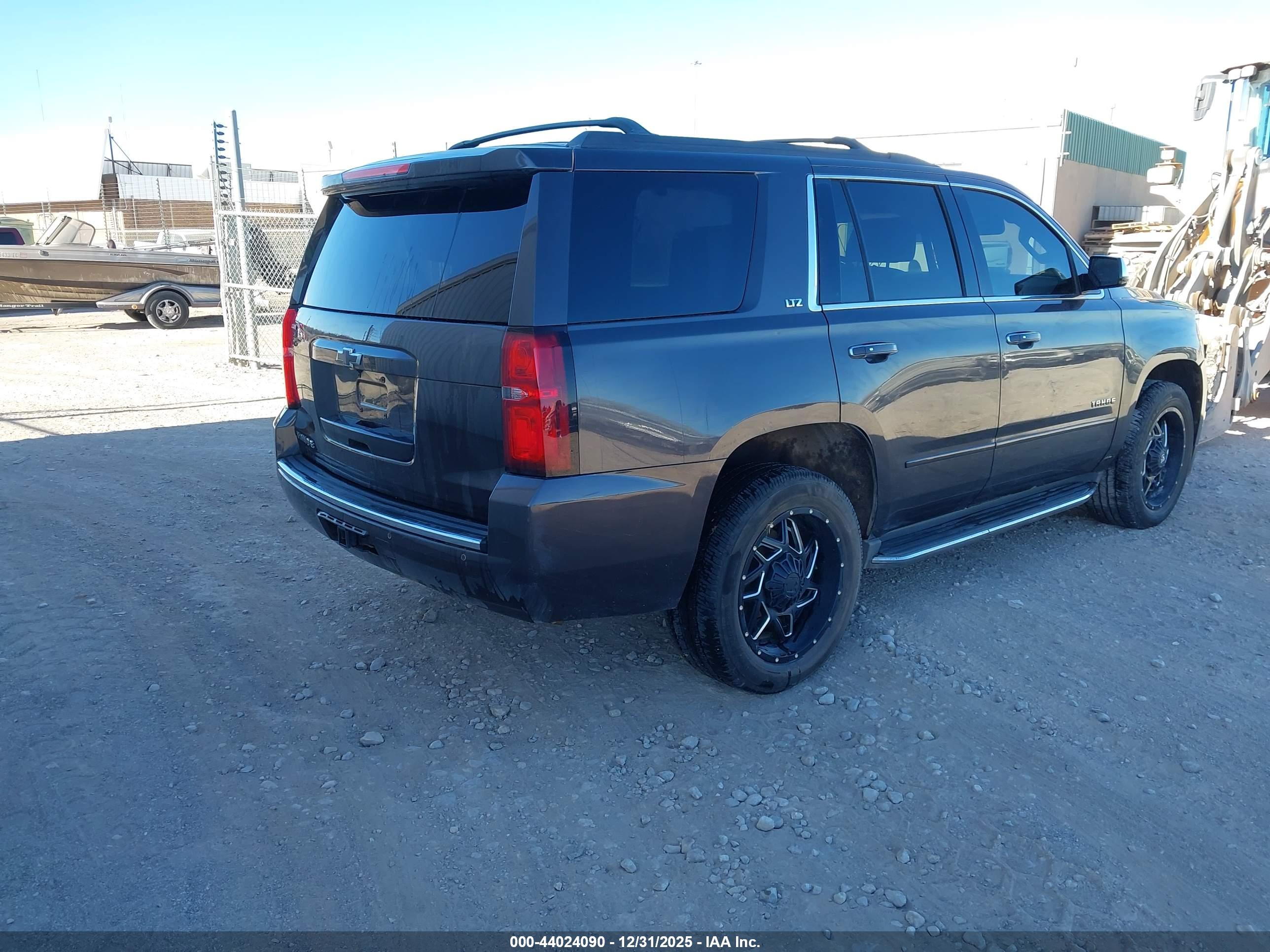 CHEVROLET TAHOE image 4