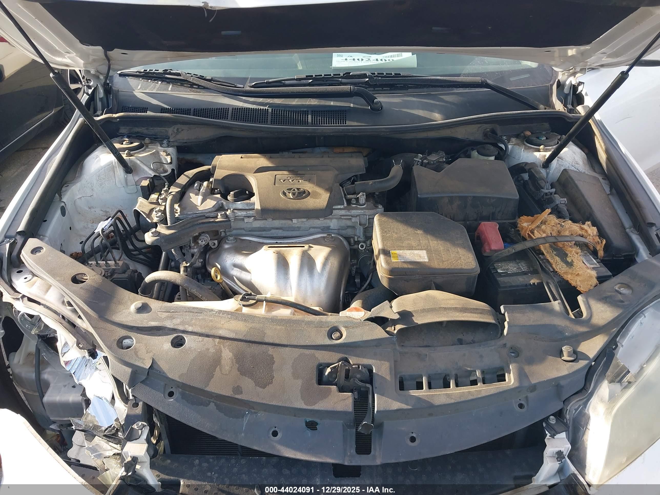 TOYOTA CAMRY image 10