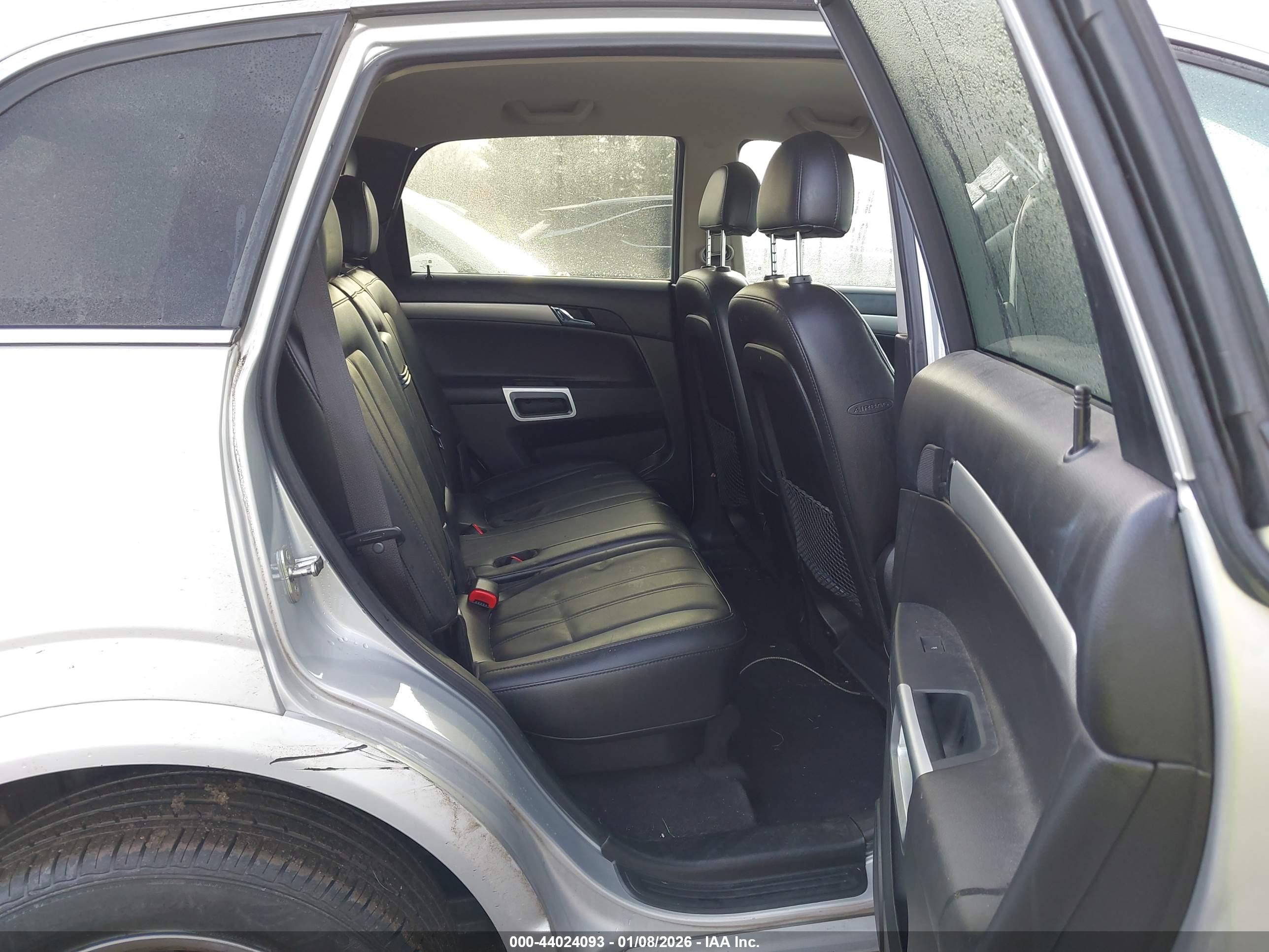 CHEVROLET CAPTIVA image 8