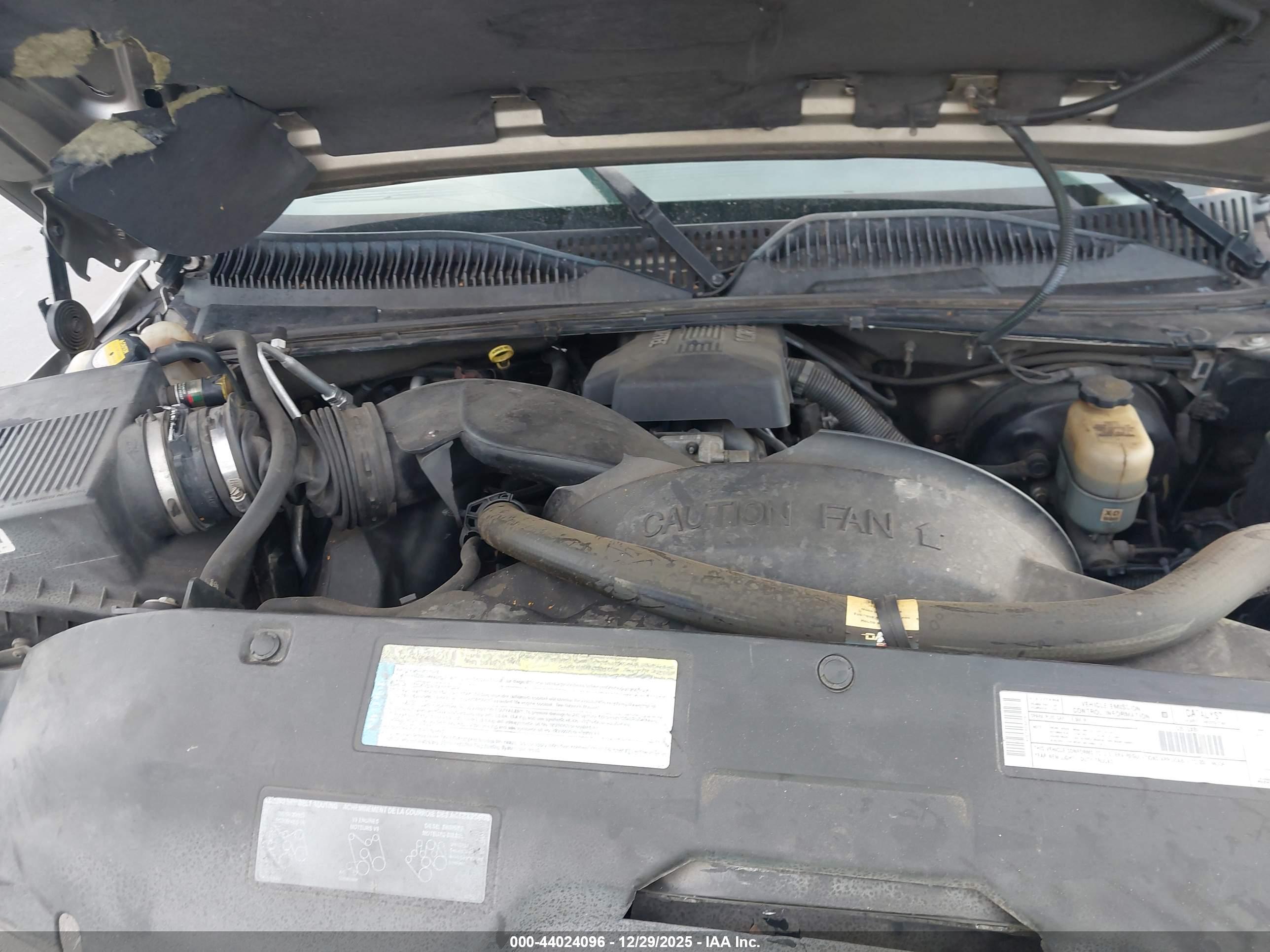 CHEVROLET SILVERADO image 10