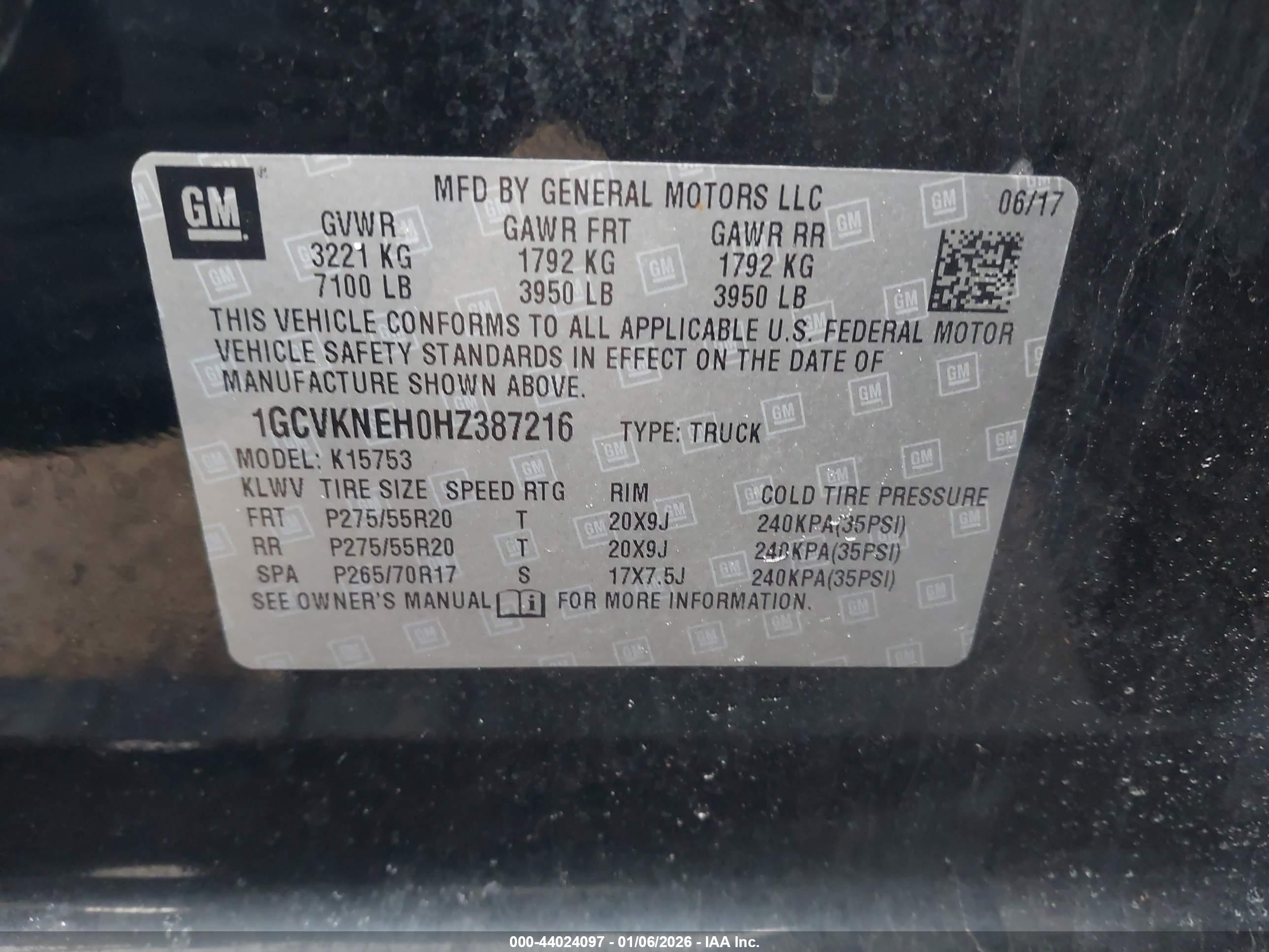 CHEVROLET SILVERADO image 9