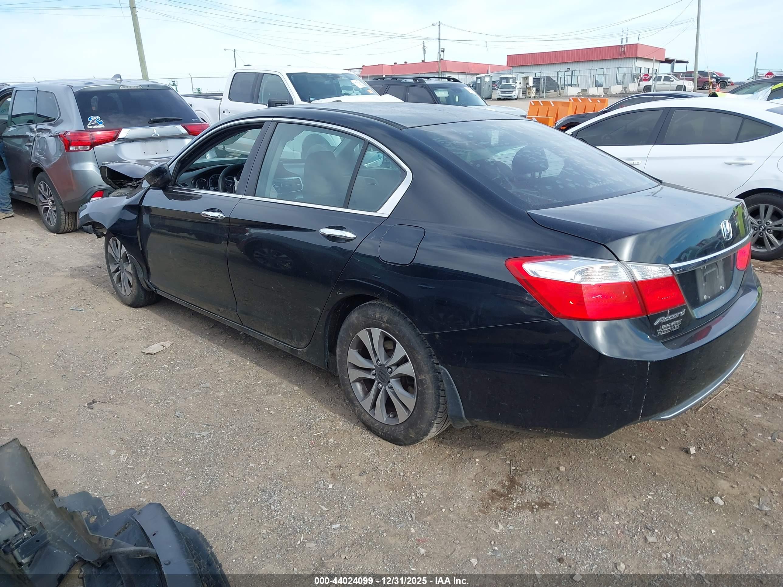 HONDA ACCORD image 3