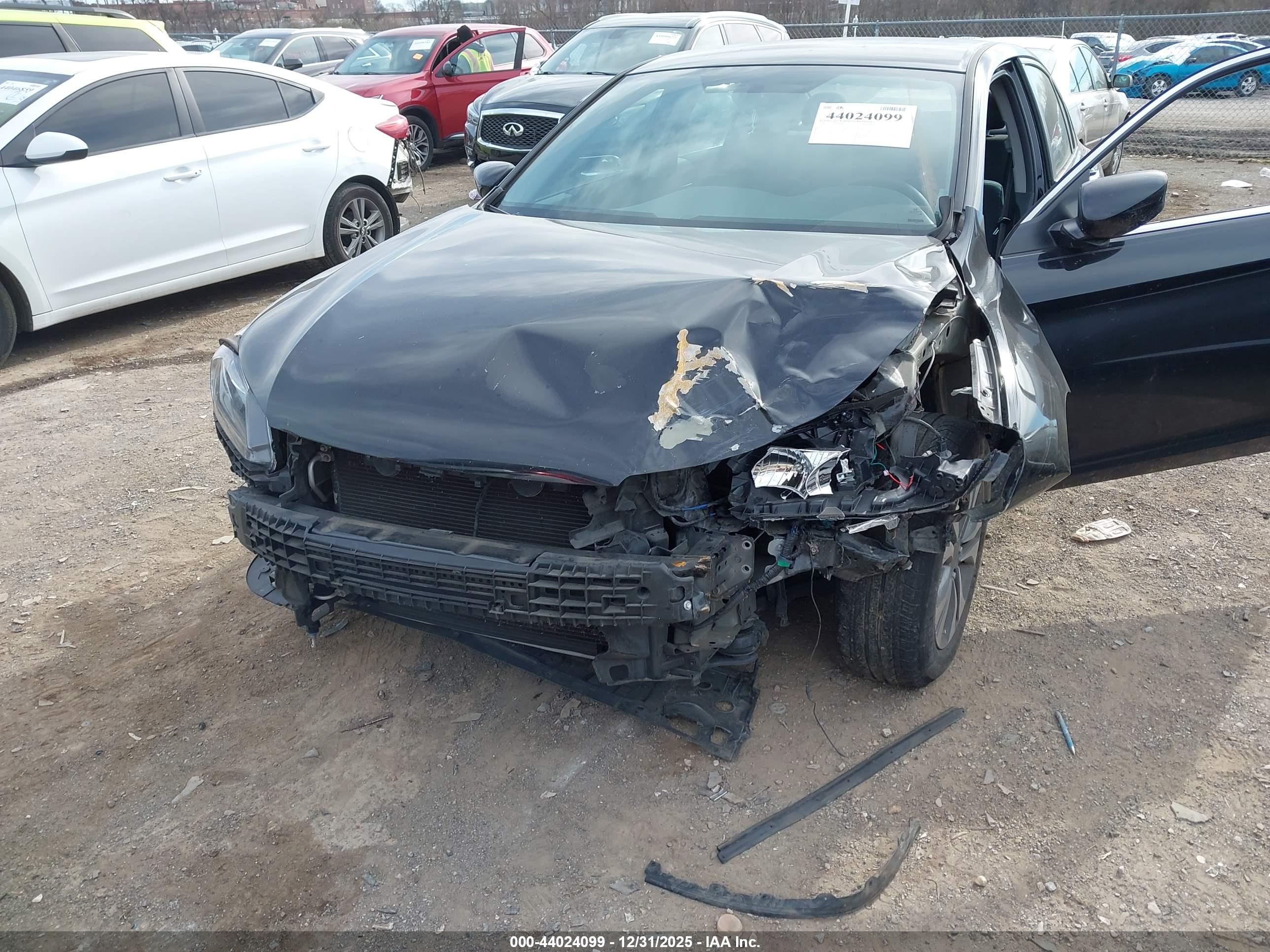 HONDA ACCORD image 6