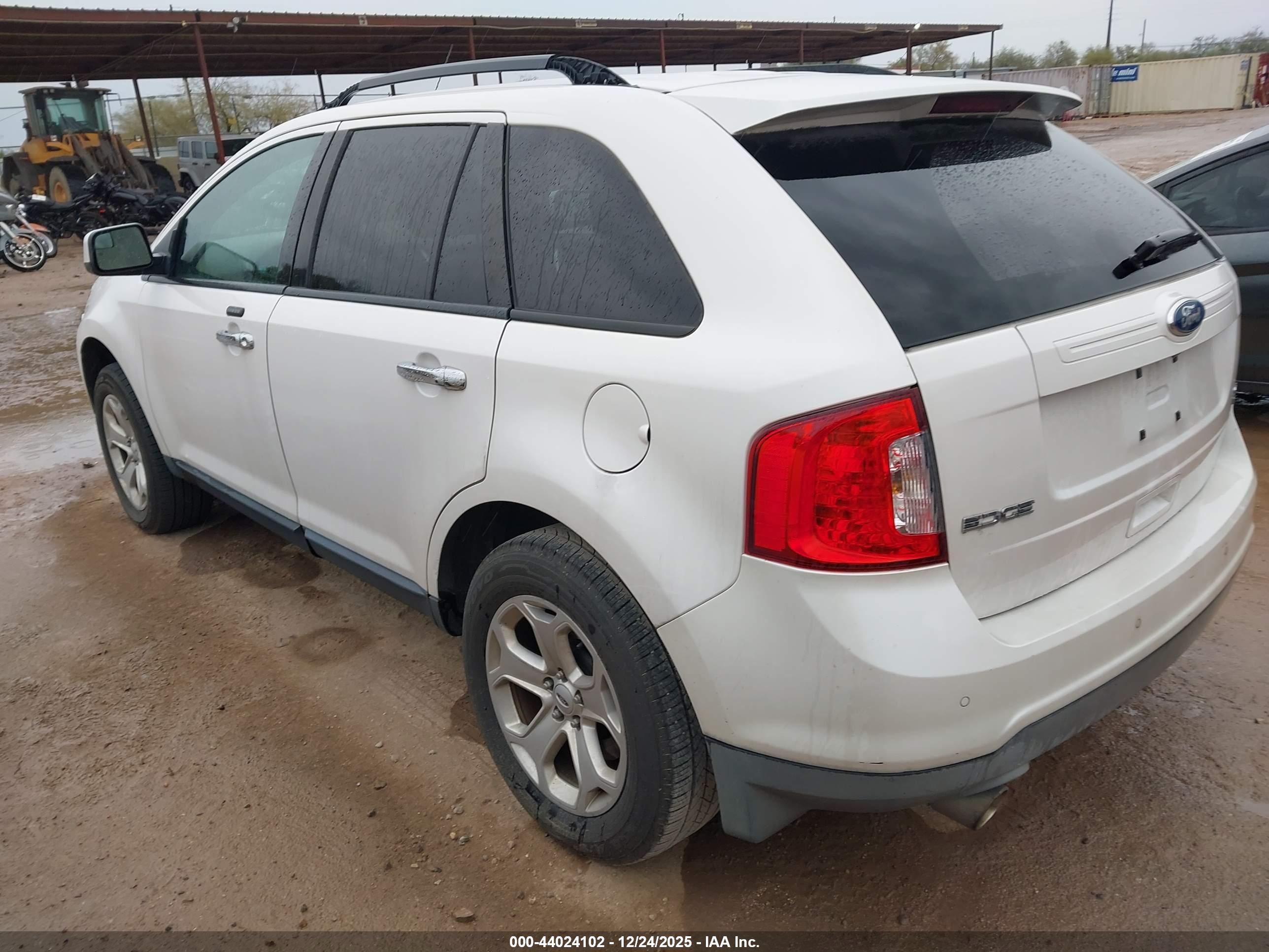 FORD EDGE image 3