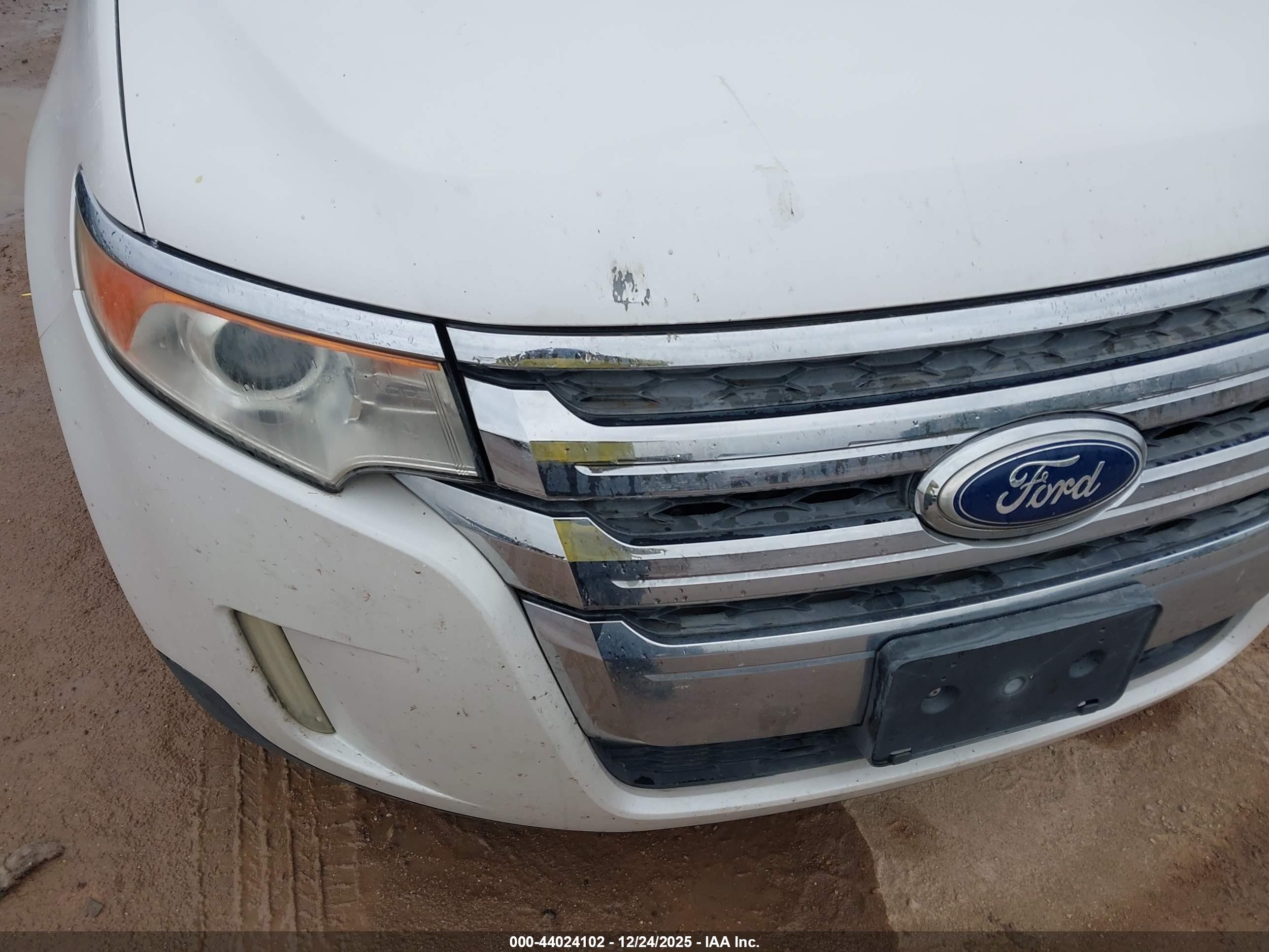 FORD EDGE image 6
